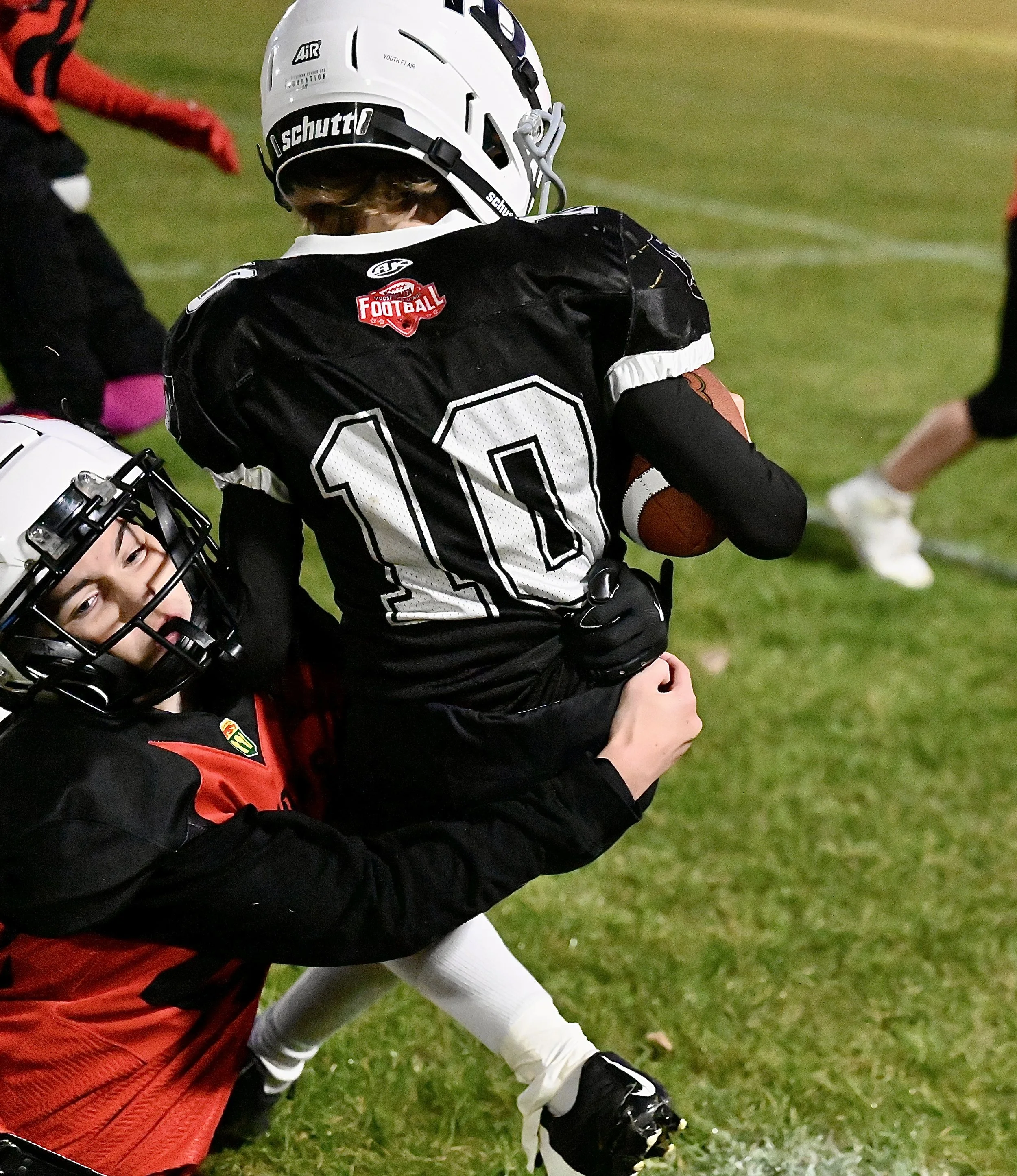 Raiders Escape Falcons Clutches (Copy)