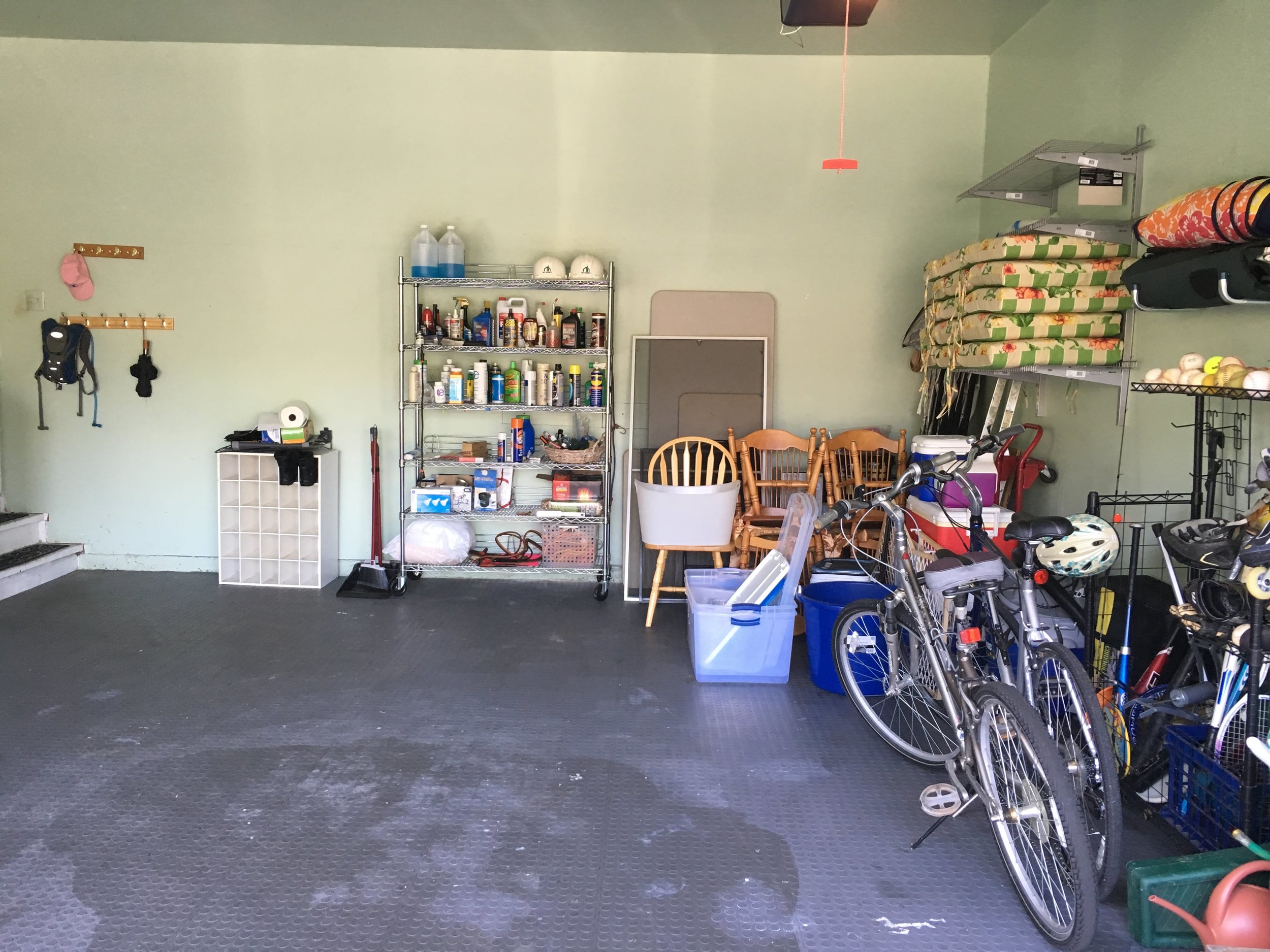 Organized garage – neat and tidy!