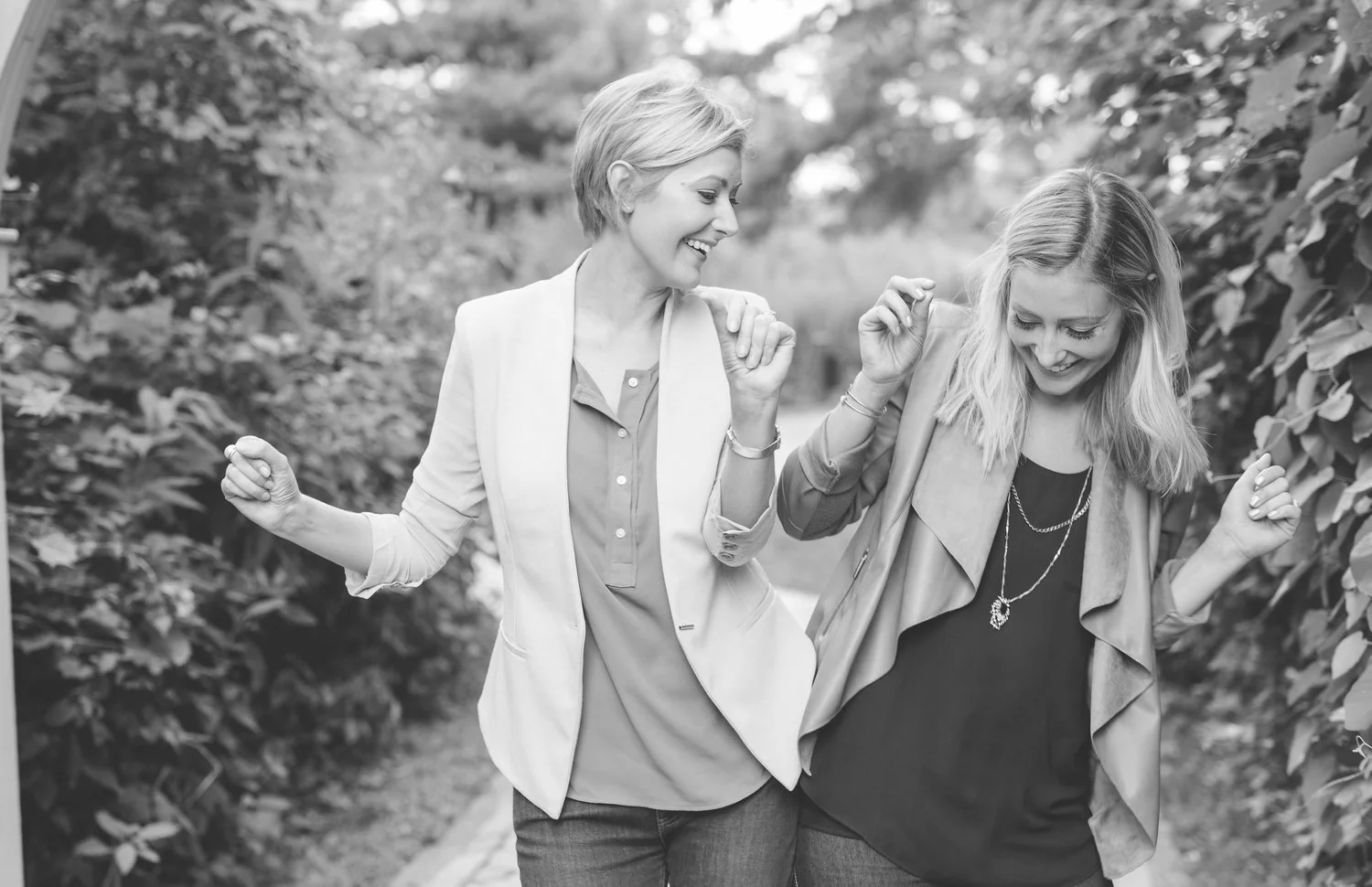 Photo of Morgan Lasher (left) and sister/partner Kat Pestian (right), courtesy of Amp Stretegy.