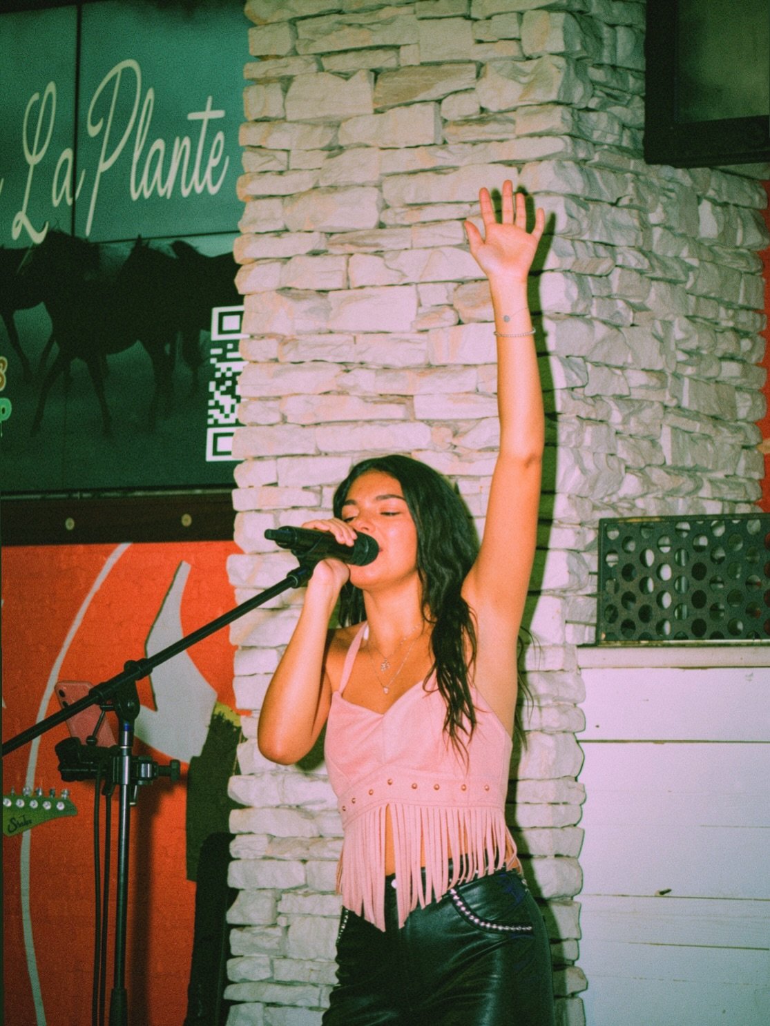 CMA Fest at @bellbottomsupbar 🩷 videos to come soon but thank you to everyone who came and hung out with us! #cmafest #nashville #cma #laineywilson #bellbottomsup