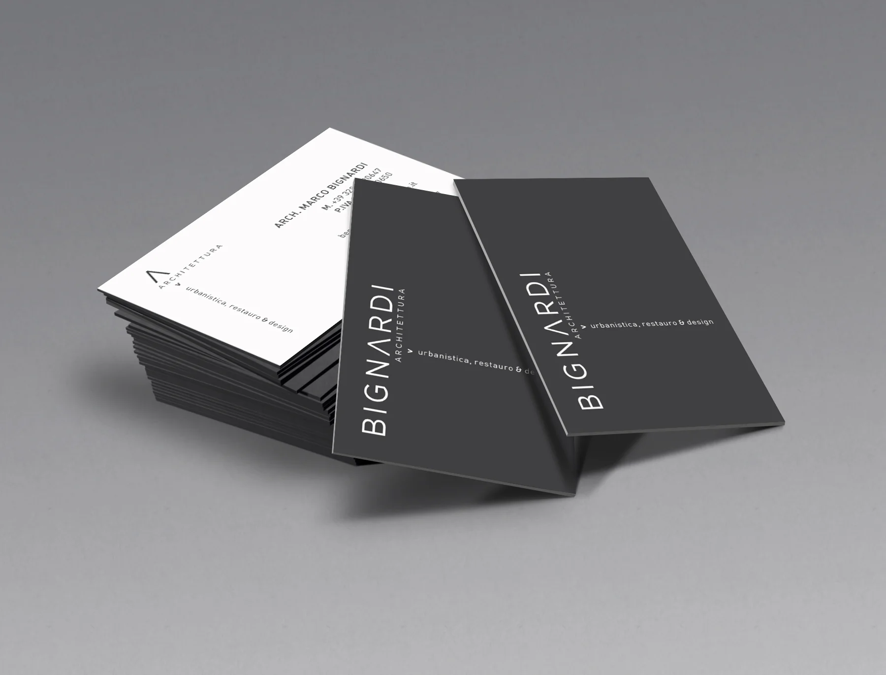silver-business-card-mockup.jpg