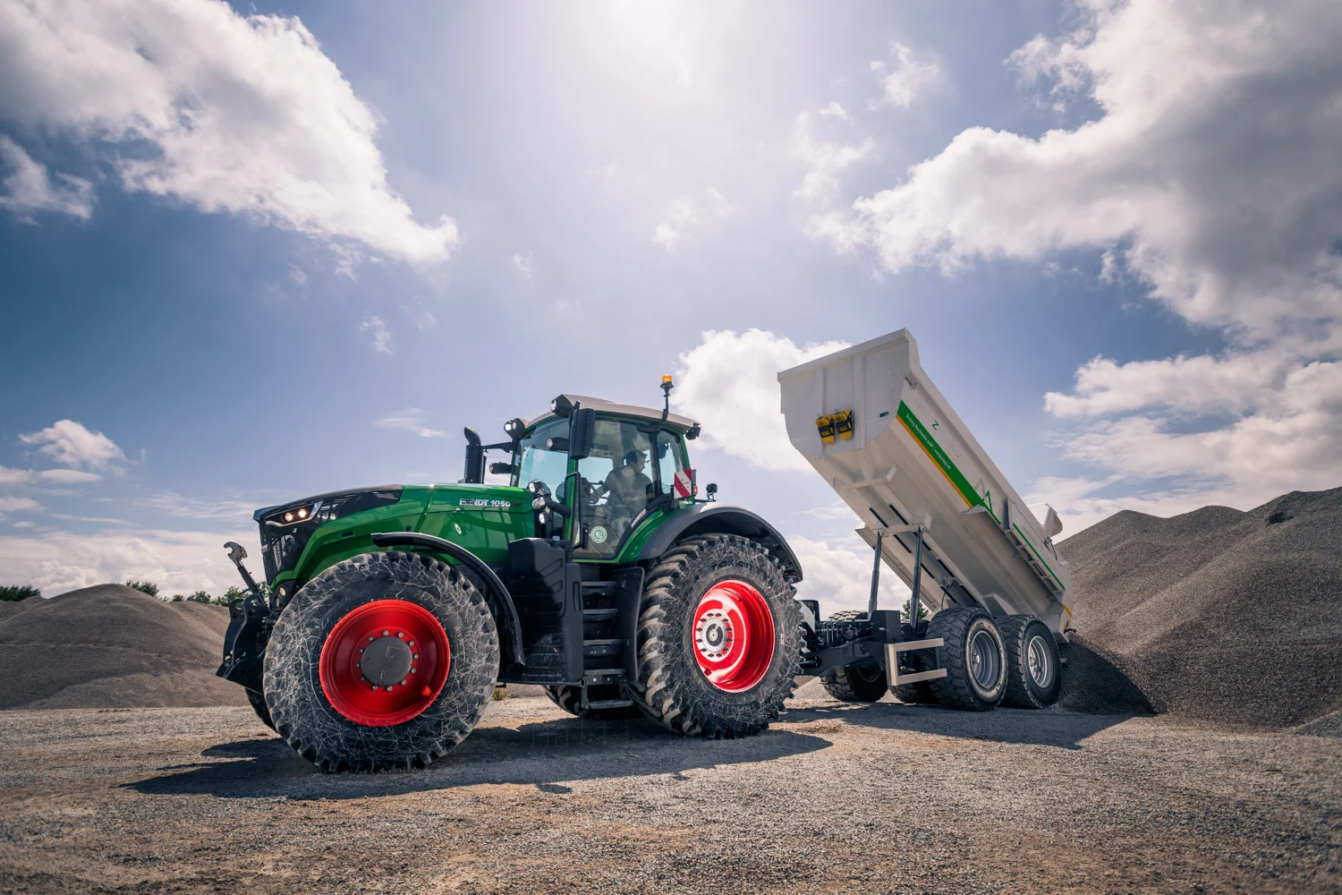 NHT-Fendt-TractorKing_MI_1241-Edit_SF004.jpg