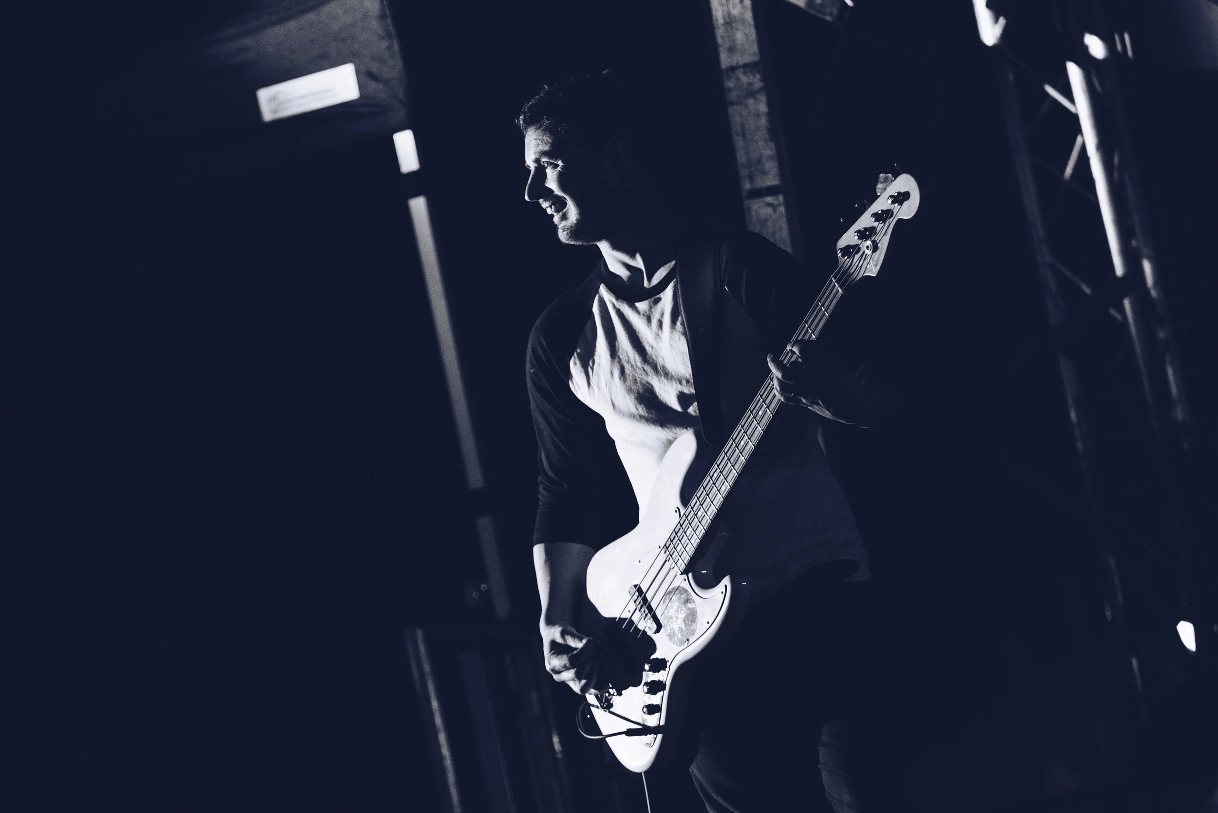 Riptide bassist 2.jpg