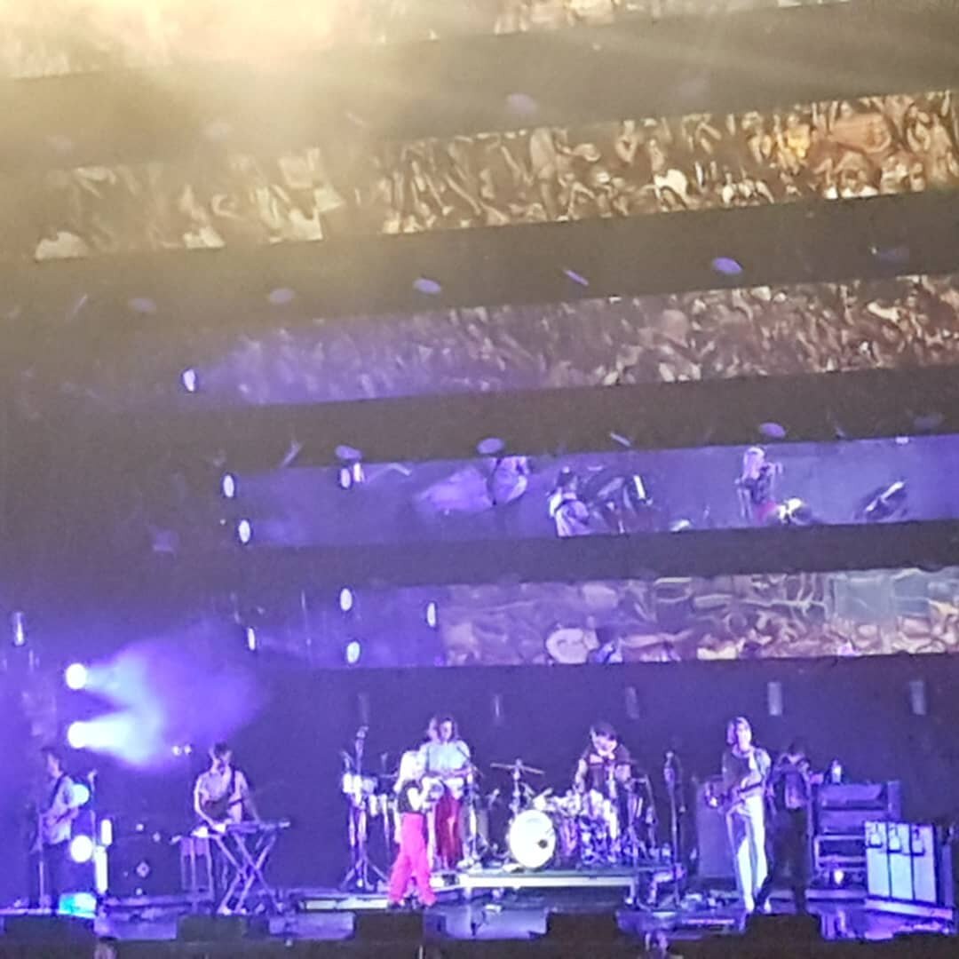 Saw paramore last night and it was easily the highlight of my week. So so so good, thank you @ontariolottery #lottomaxupclose
