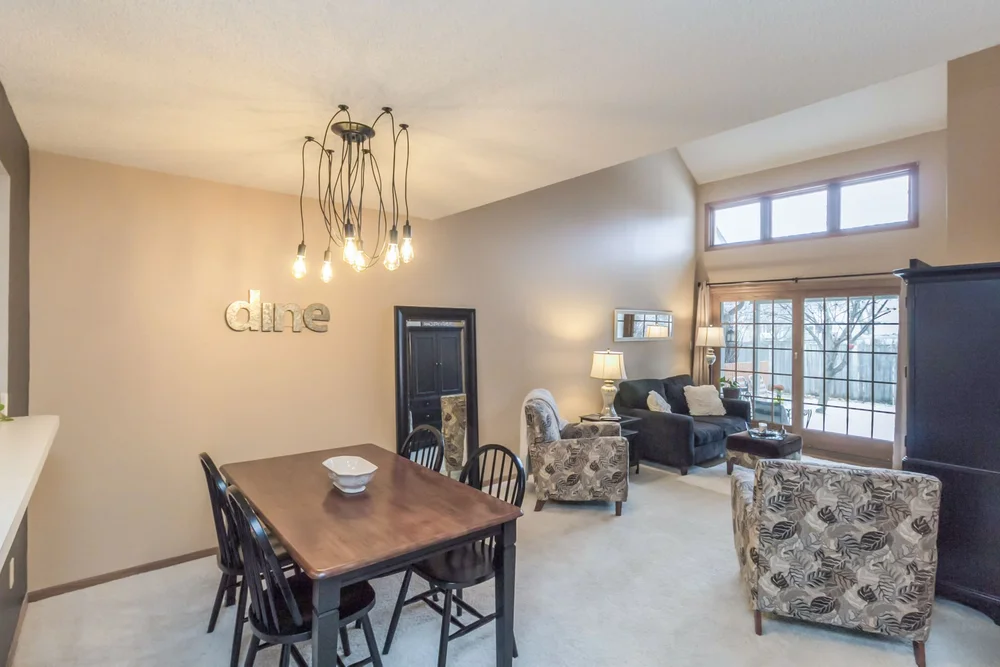 Picture of home staging — This New Old House