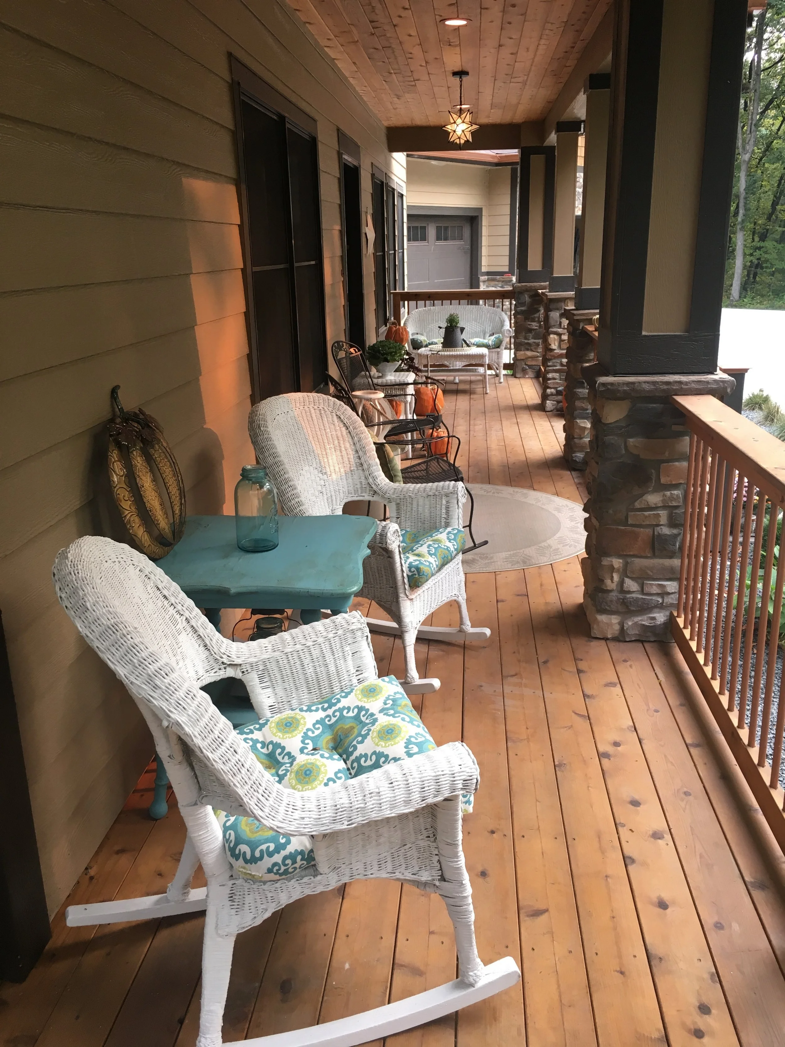 Fall Y'all! - Front Porch Fall Inspiration 