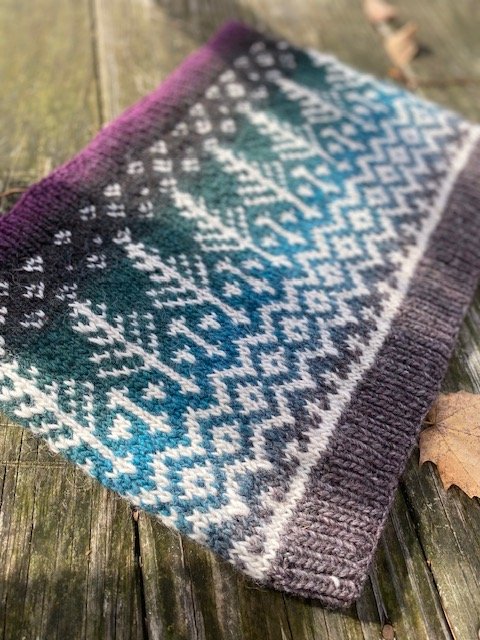 Winters Day/Night Cowl Pattern