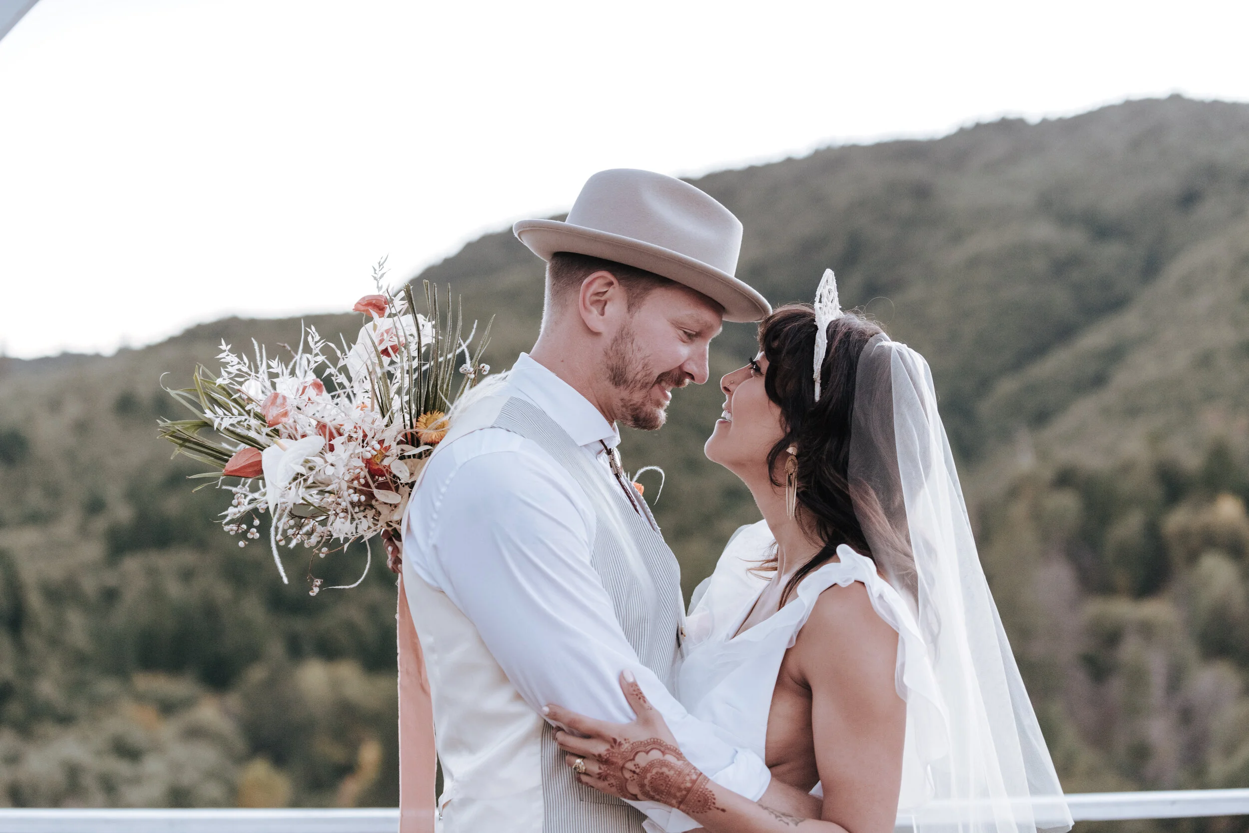 manoto-wedding-portraits-001.jpg