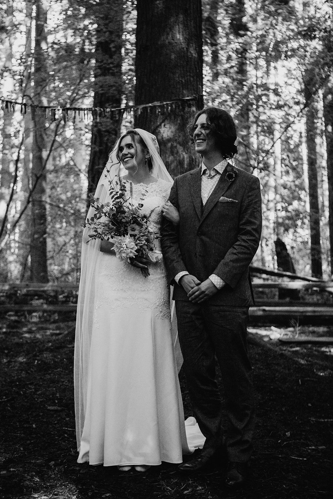 Intimate-Wedding-Photo-Pacific-Spirit-Park-Vancouver-10