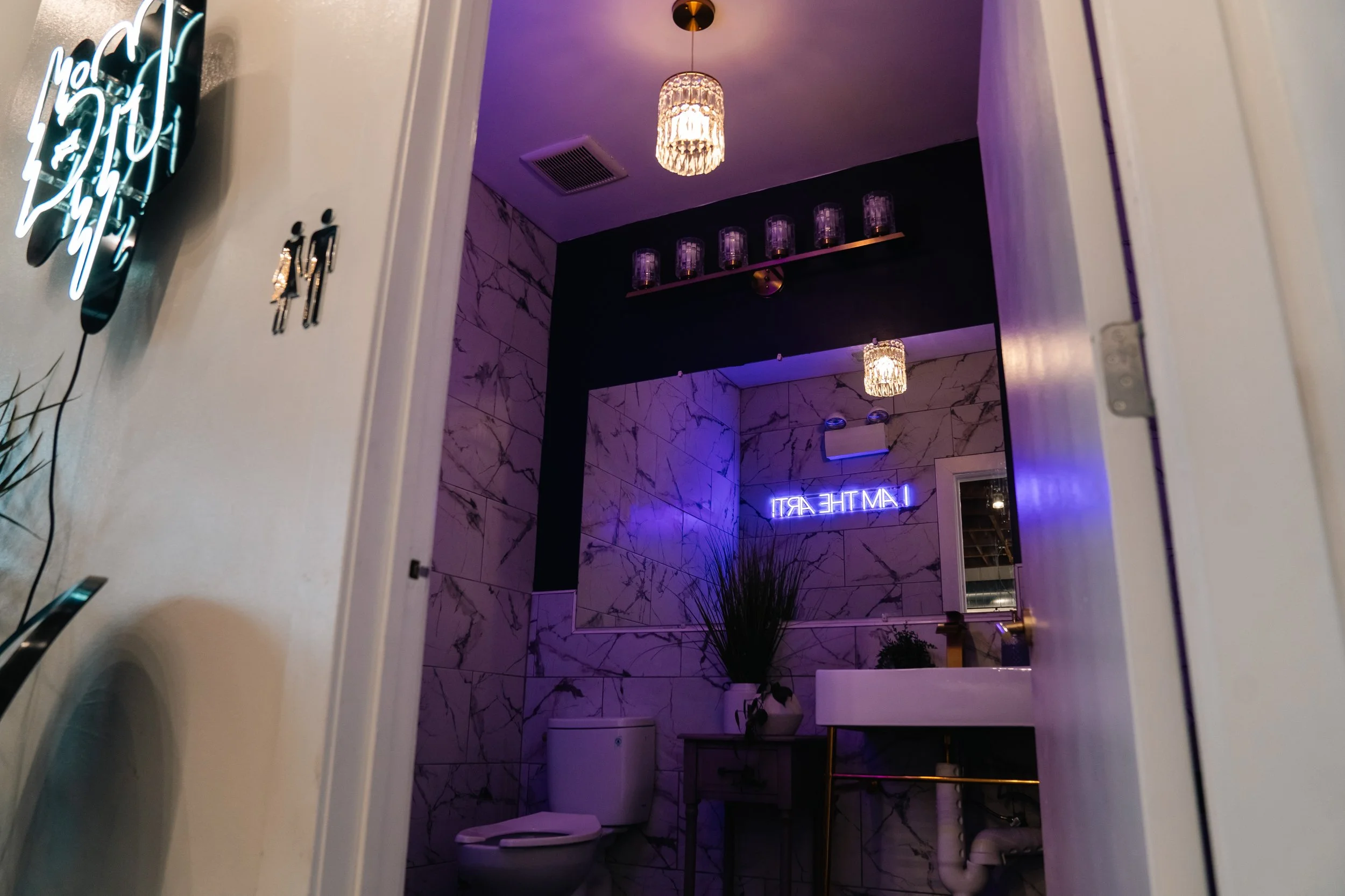 VAULT GALLERIE PHOTOS-7.jpeg