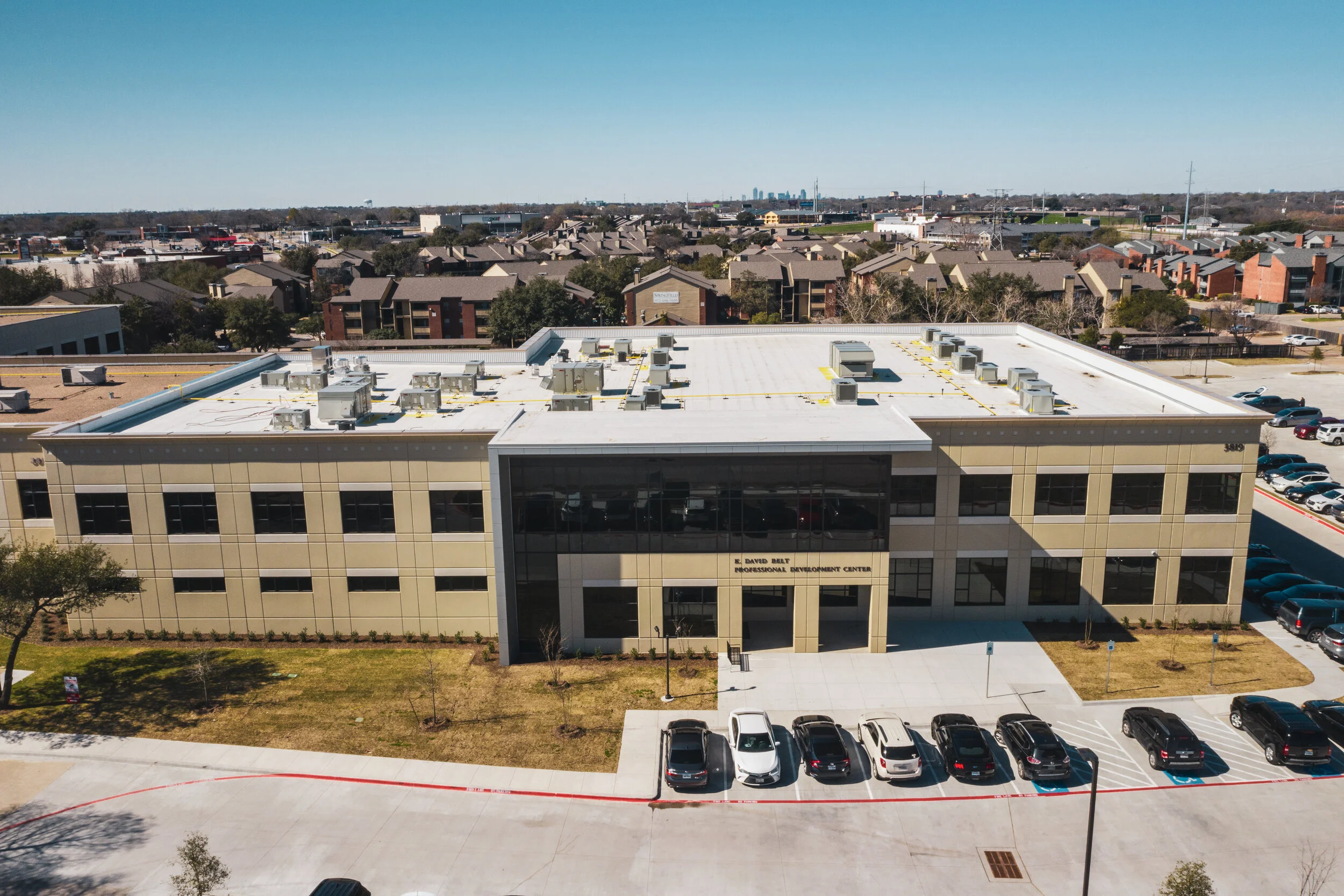 Mesquite ISD Professional Development Center Exterior Images — WRA