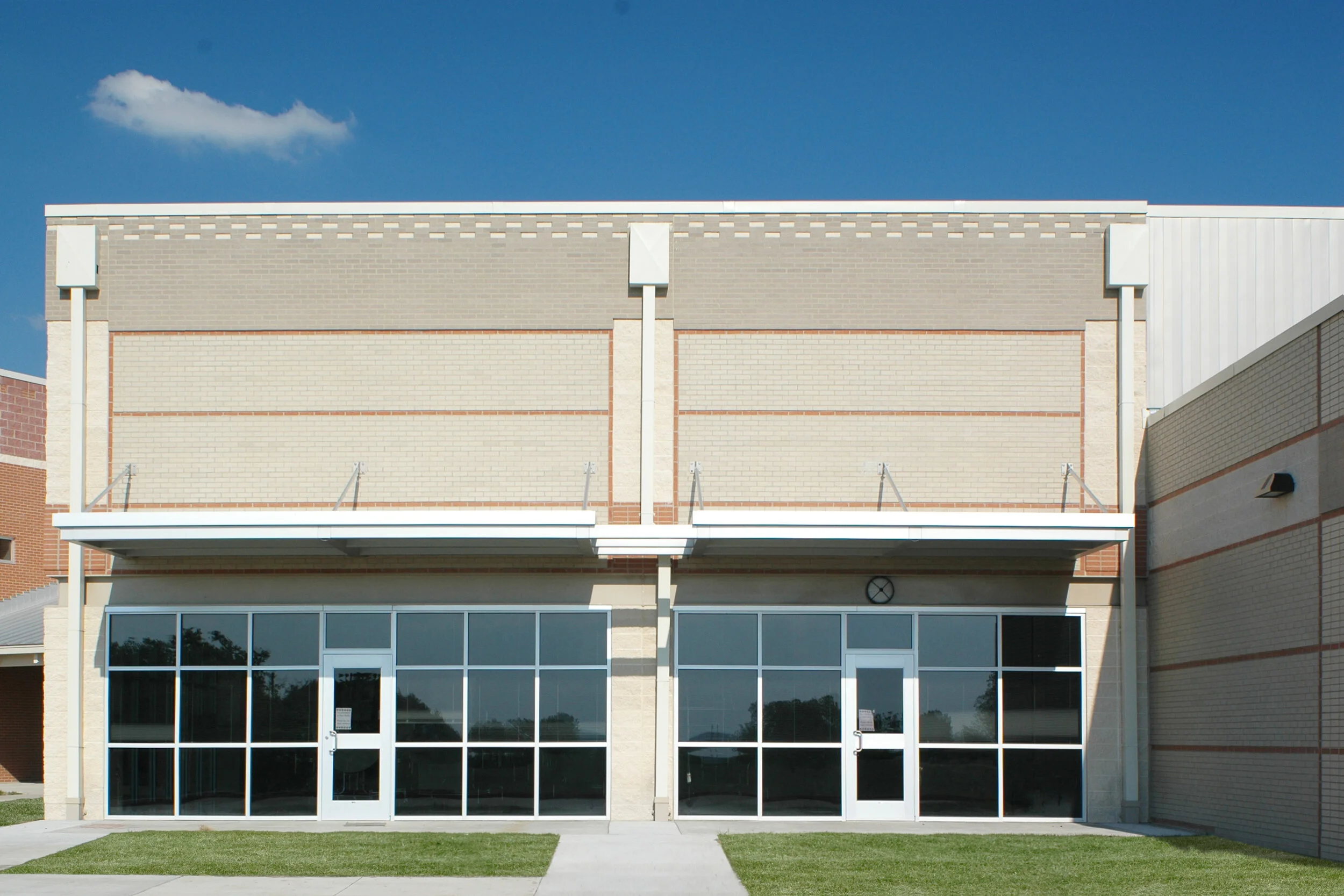Farmersville Intermediate School — WRA ARCHITECTS