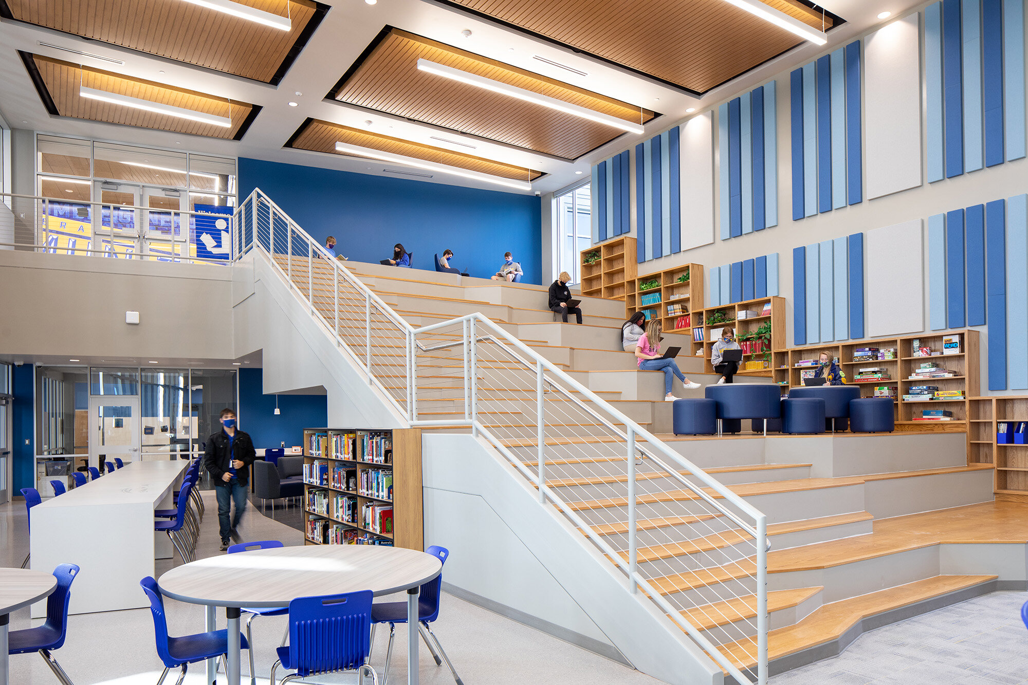 Community High School — WRA ARCHITECTS