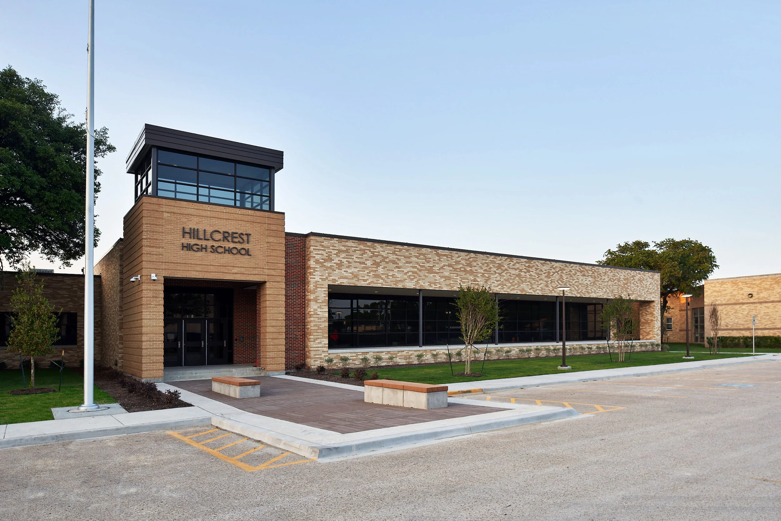 Hillcrest High School WRA ARCHITECTS hillcrest-high-school-wra-architects