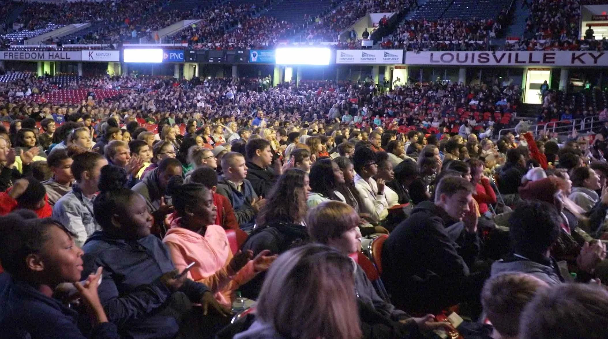 Crowd 6.jpeg