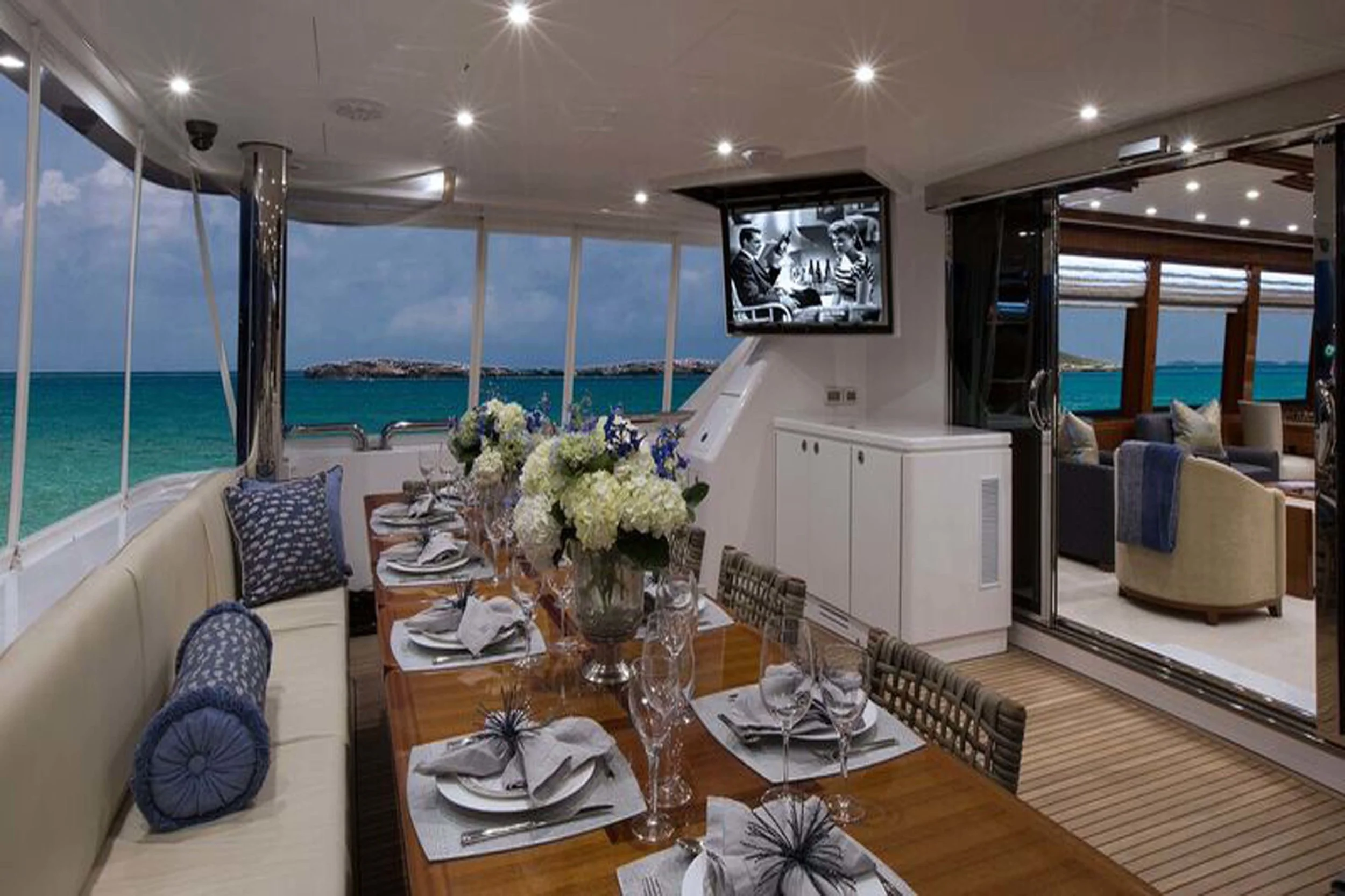 Renaissance Yacht for Charter (39).jpg