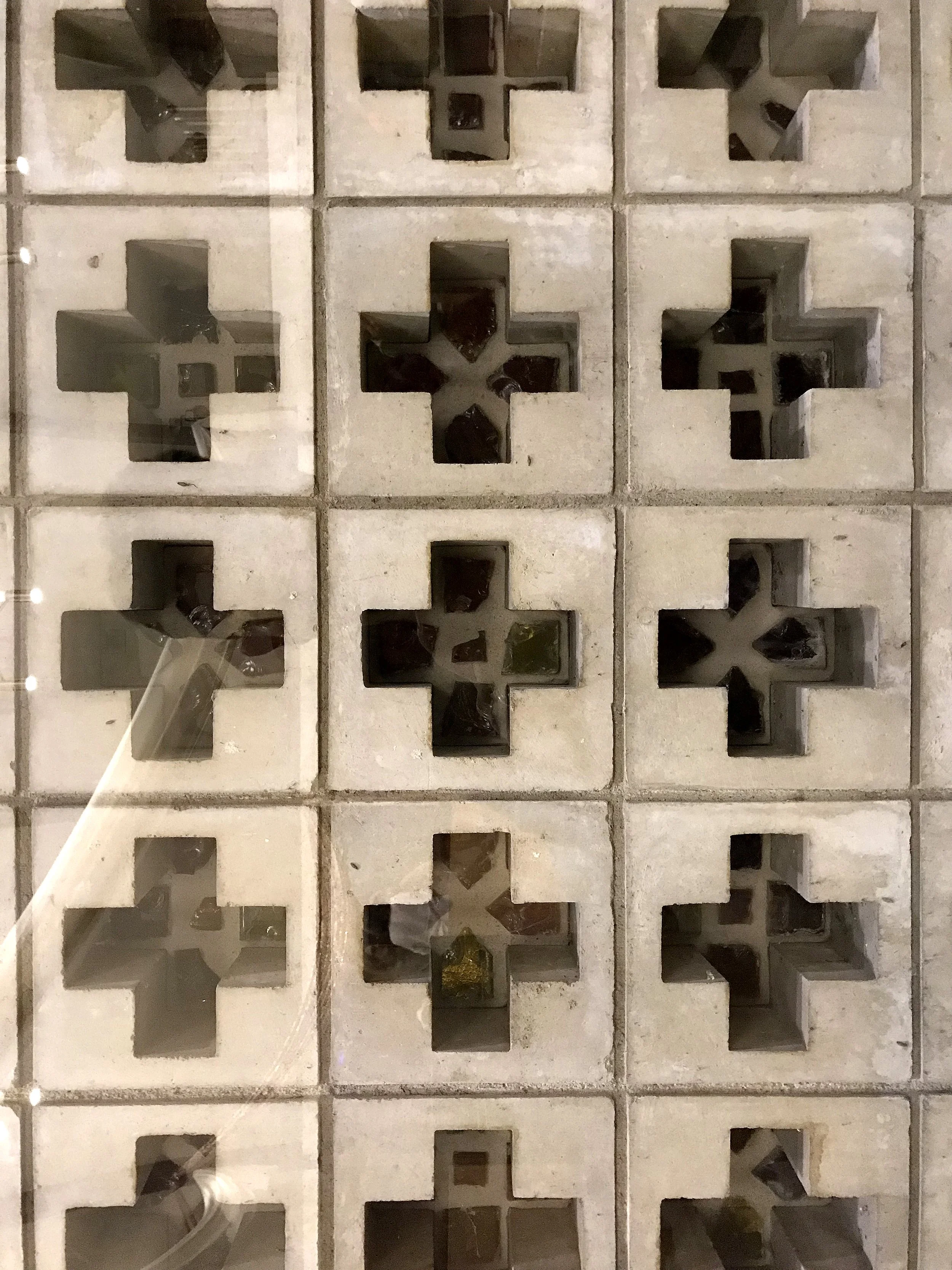  Grid Cutout 
