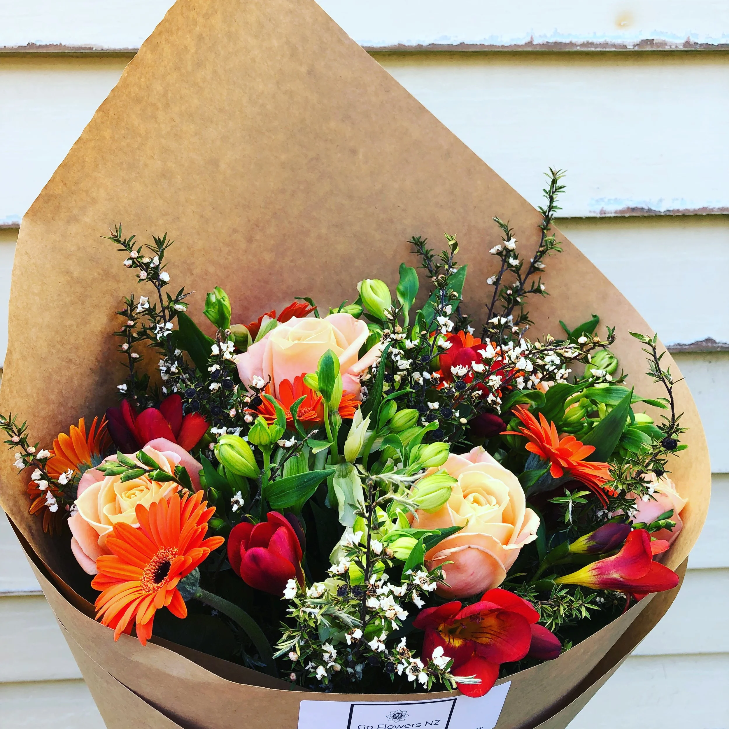 FREE FLOWER DELIVERY  &amp; WRITING REVIEWS