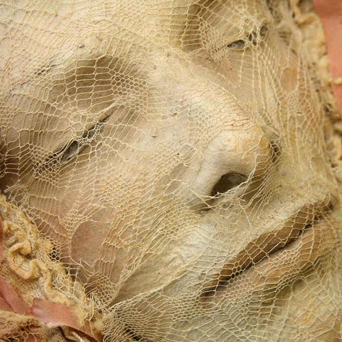 Detail: Bonnet #3, 1972