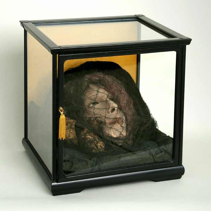 Bonnet #10, 1974, mixed media sculpture, life-cast, life size with glass eyes