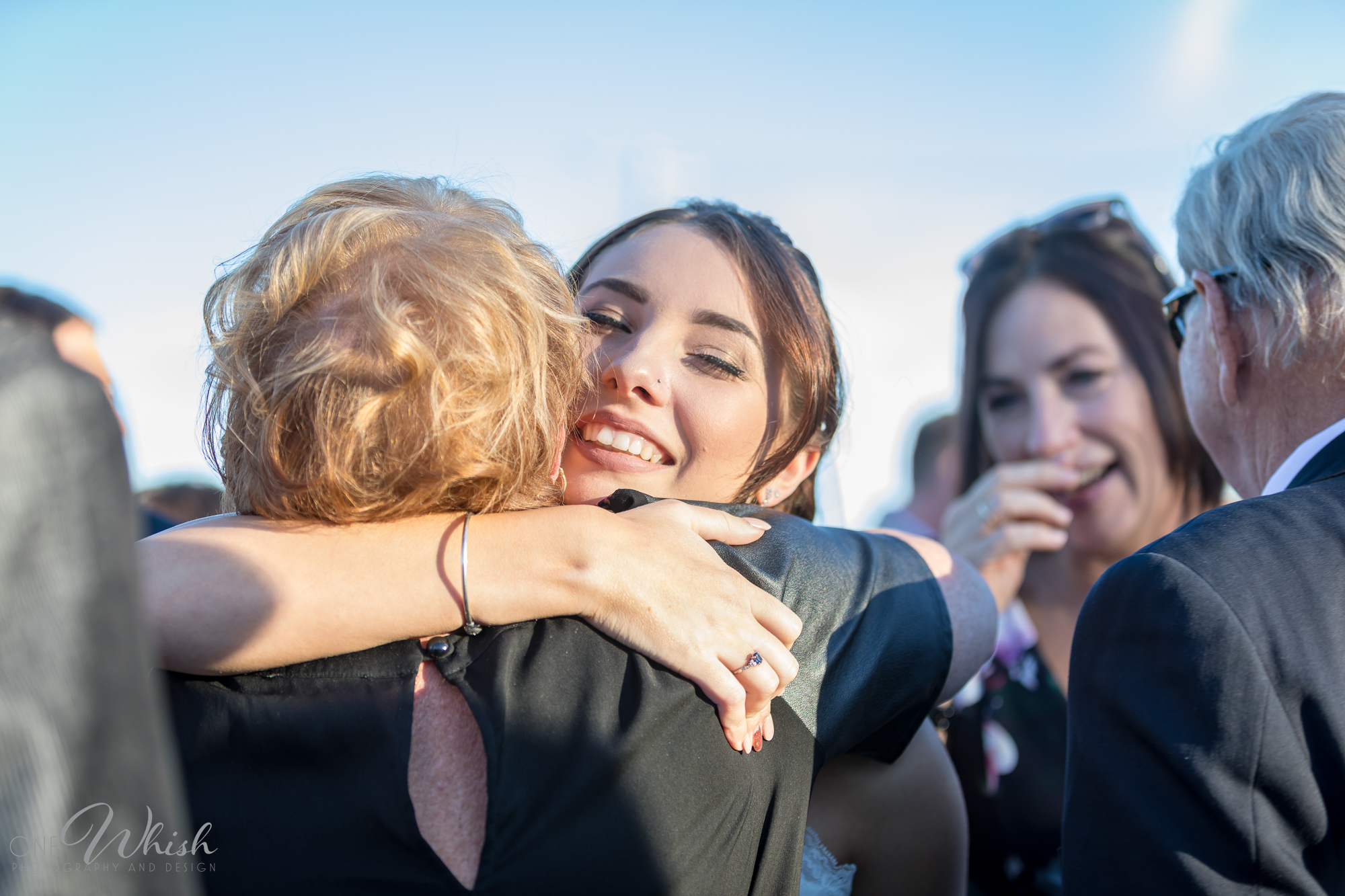 Hugs Kisses Family-FB-003.jpg