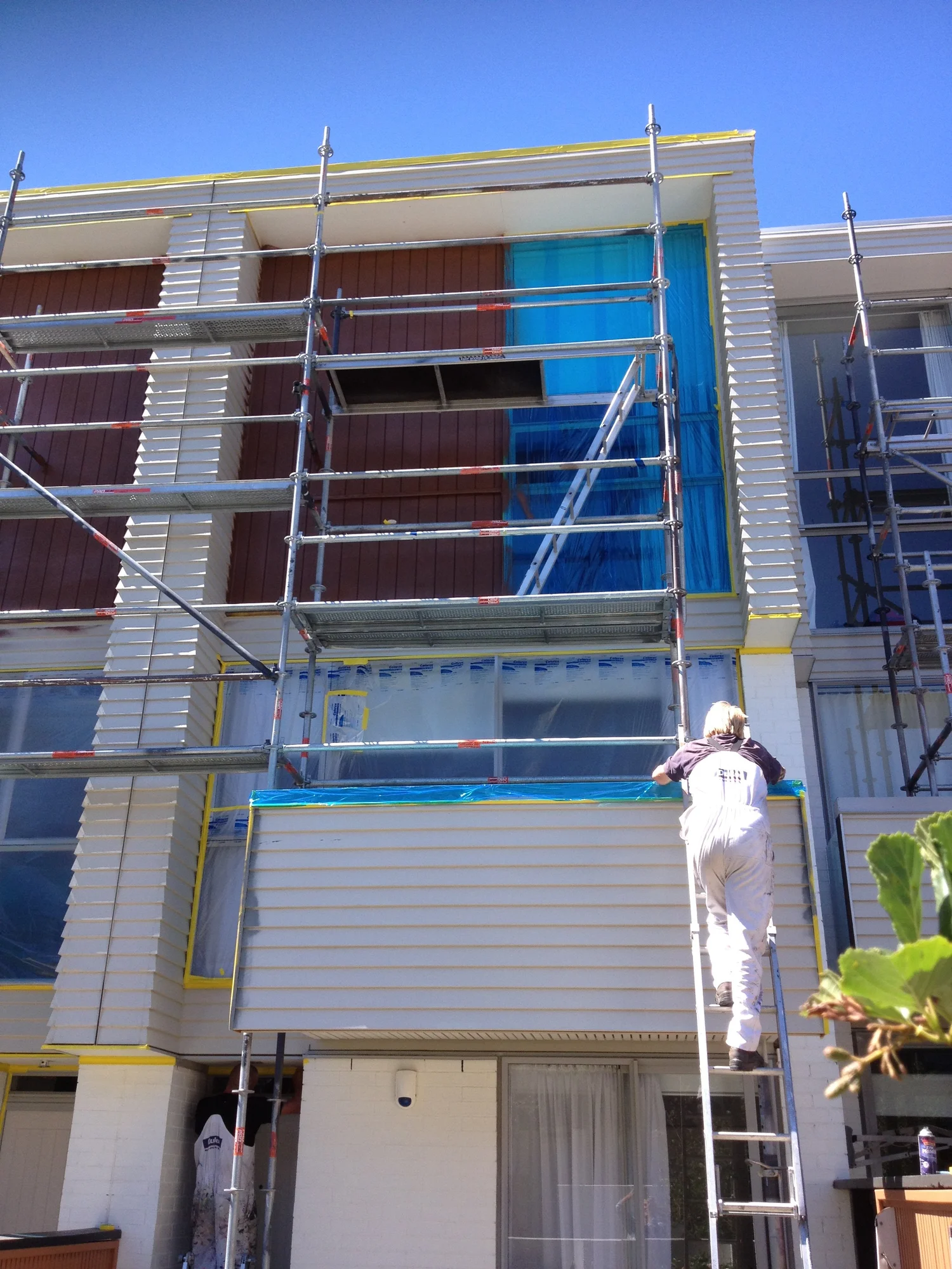 Bodycorp and Large Building Painting — Seamless Coatings