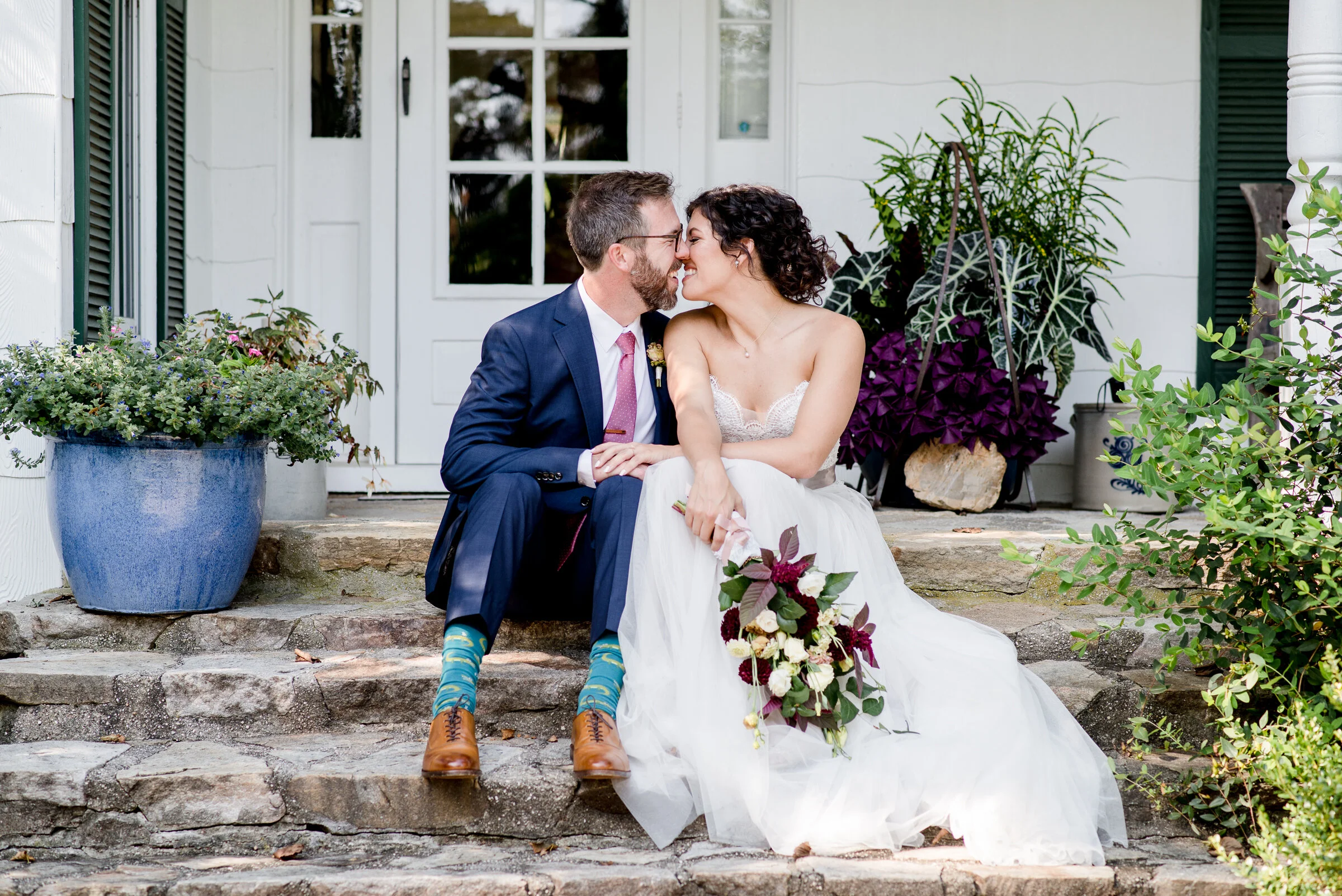 Rhiannon + Matt : Late Summer Backyard Wedding | Northern Baltimore, Maryland
