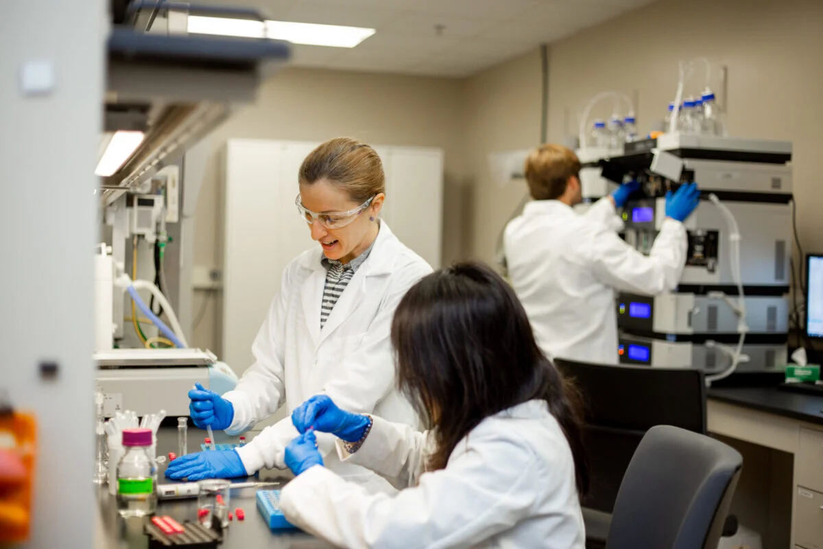 UT Austin and Partners Support Innovators Fighting COVID-19 With Launch of New Consortium