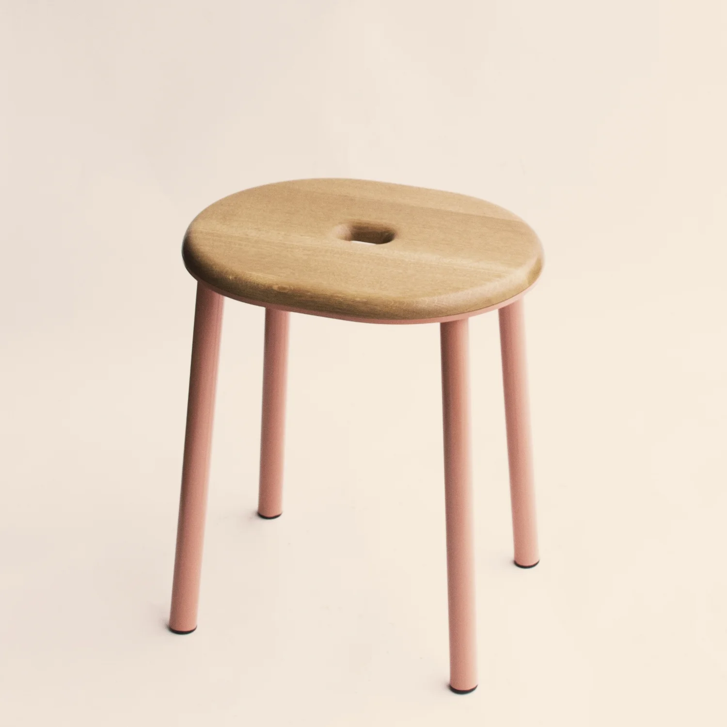 L60 Deck Stool