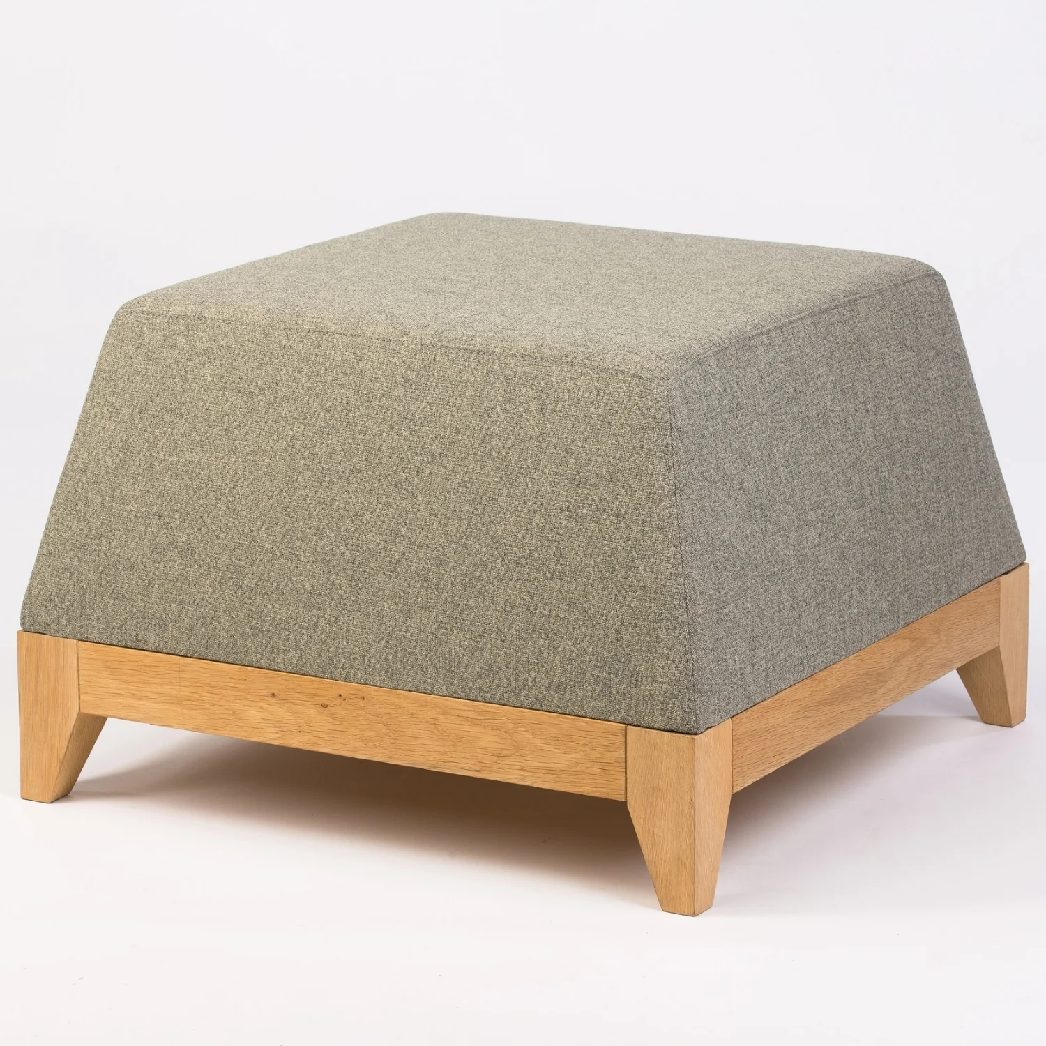 OBLIQUE SOFT SEATING