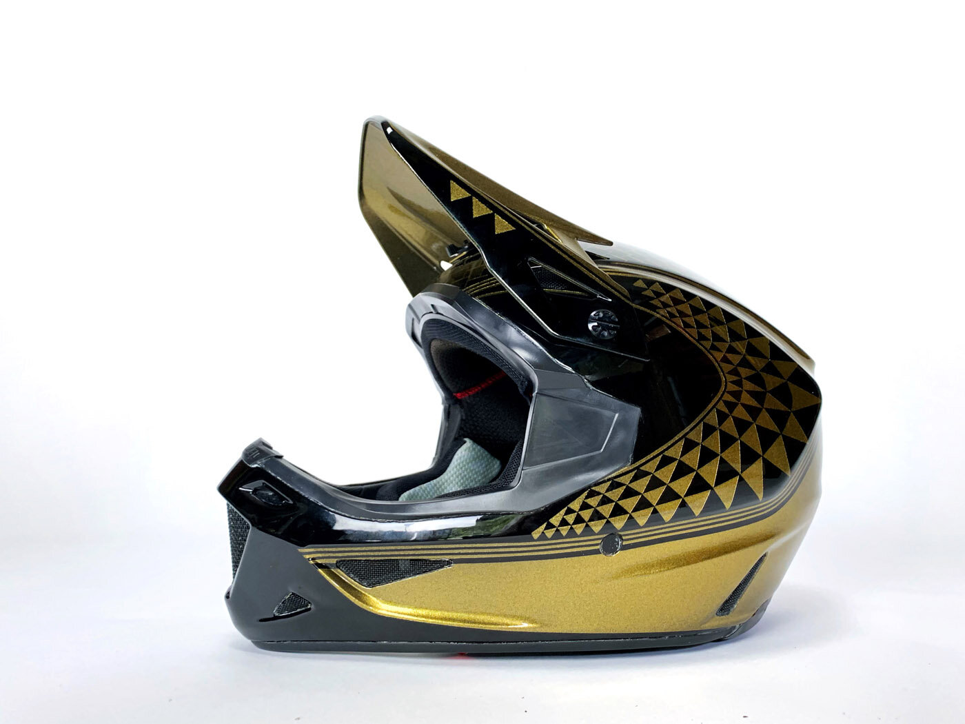 Aqua helmet4.jpg