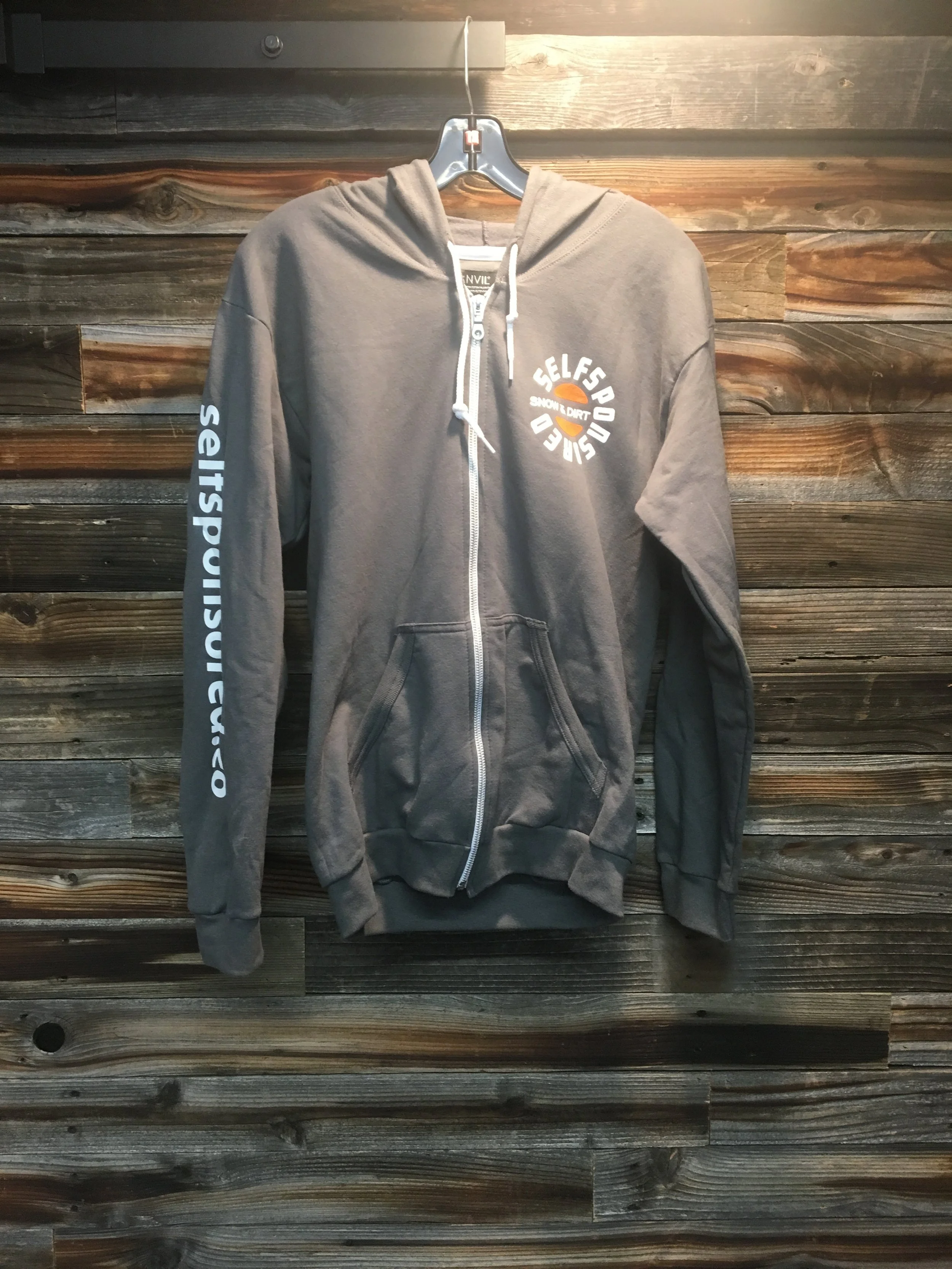 SELFSPONSORED Round Logo Zip-Up Charcoal