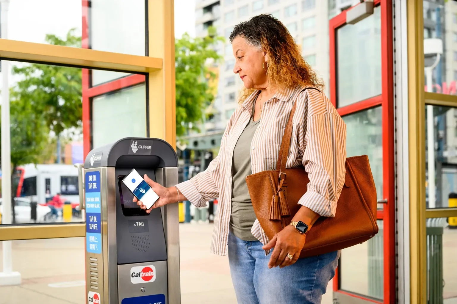 Bay Area transit executives support progress on integrated, affordable fares