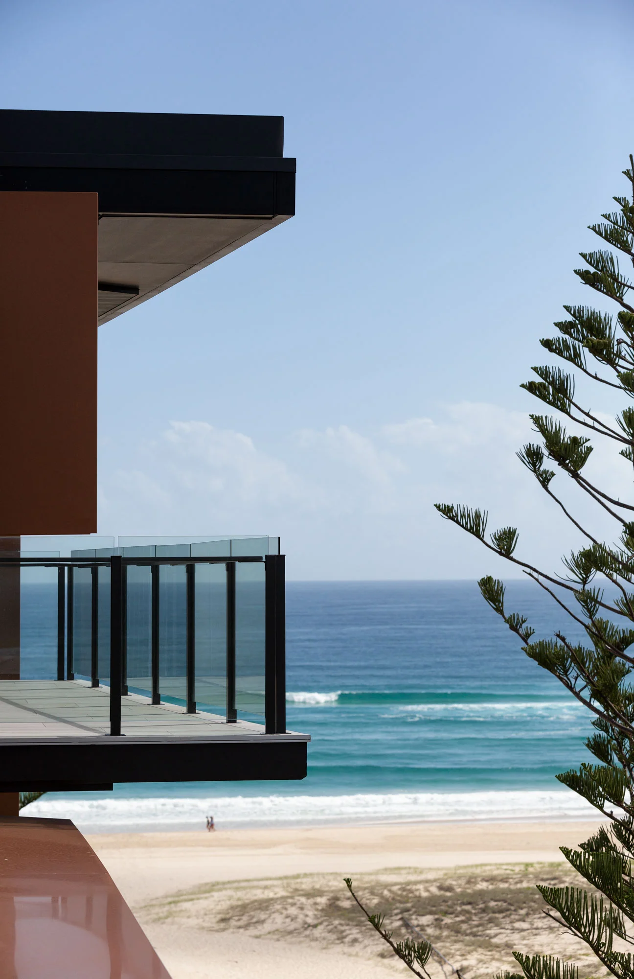 Escape North Kirra_Facade Detail