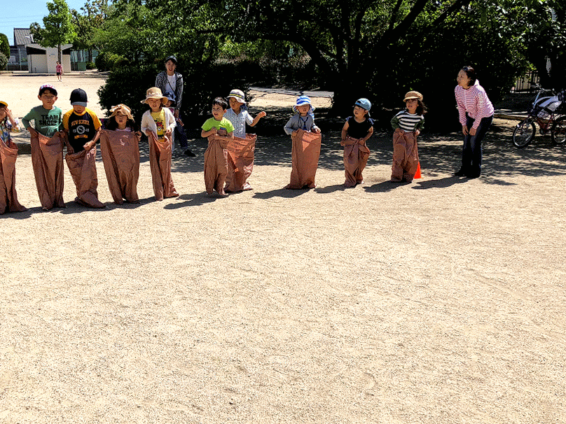 Lemonade Picnic — 英会話 NEO