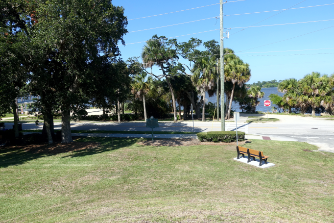 Ormond-Beach-burial-mound-top-2-Diamond-LegacyAmerica.org.png