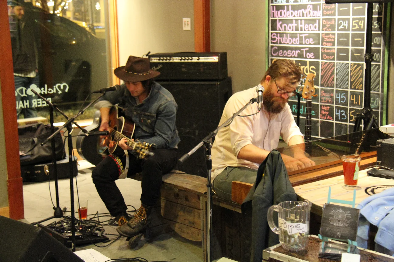 Mickduffs-Brewing-LiveMusic.jpg