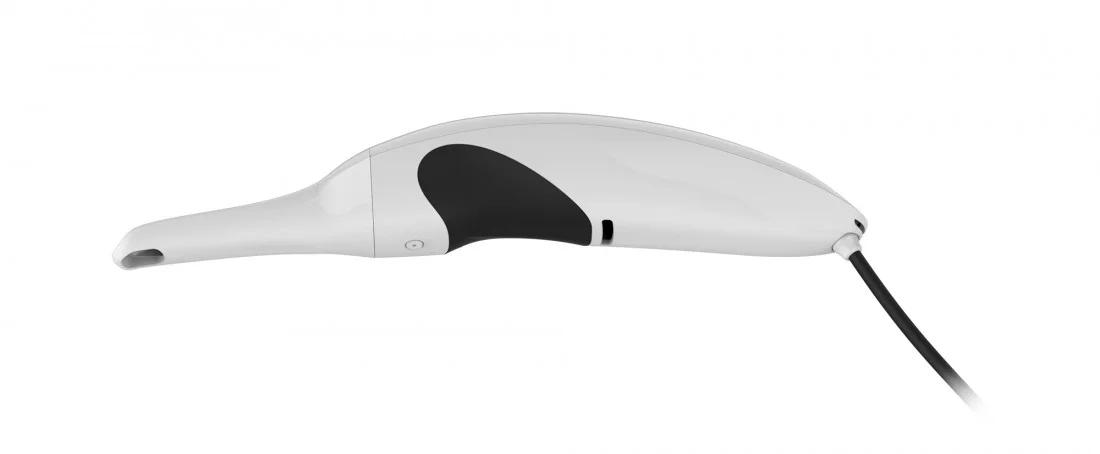 R&D for the new generation of intraoral 3D imaging device improving usability and form language that compliments the Planmeca's strong identity.