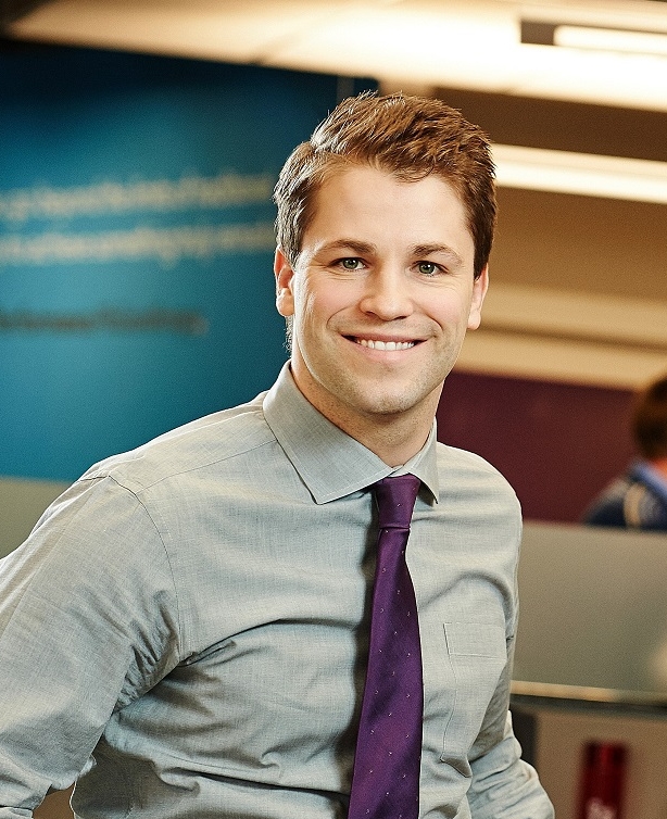 Ryan Derfler_headshot.jpg