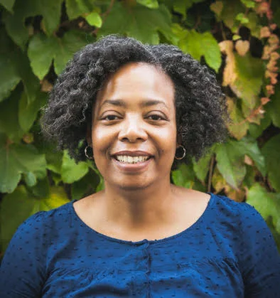 Nicole Dickens.jpg