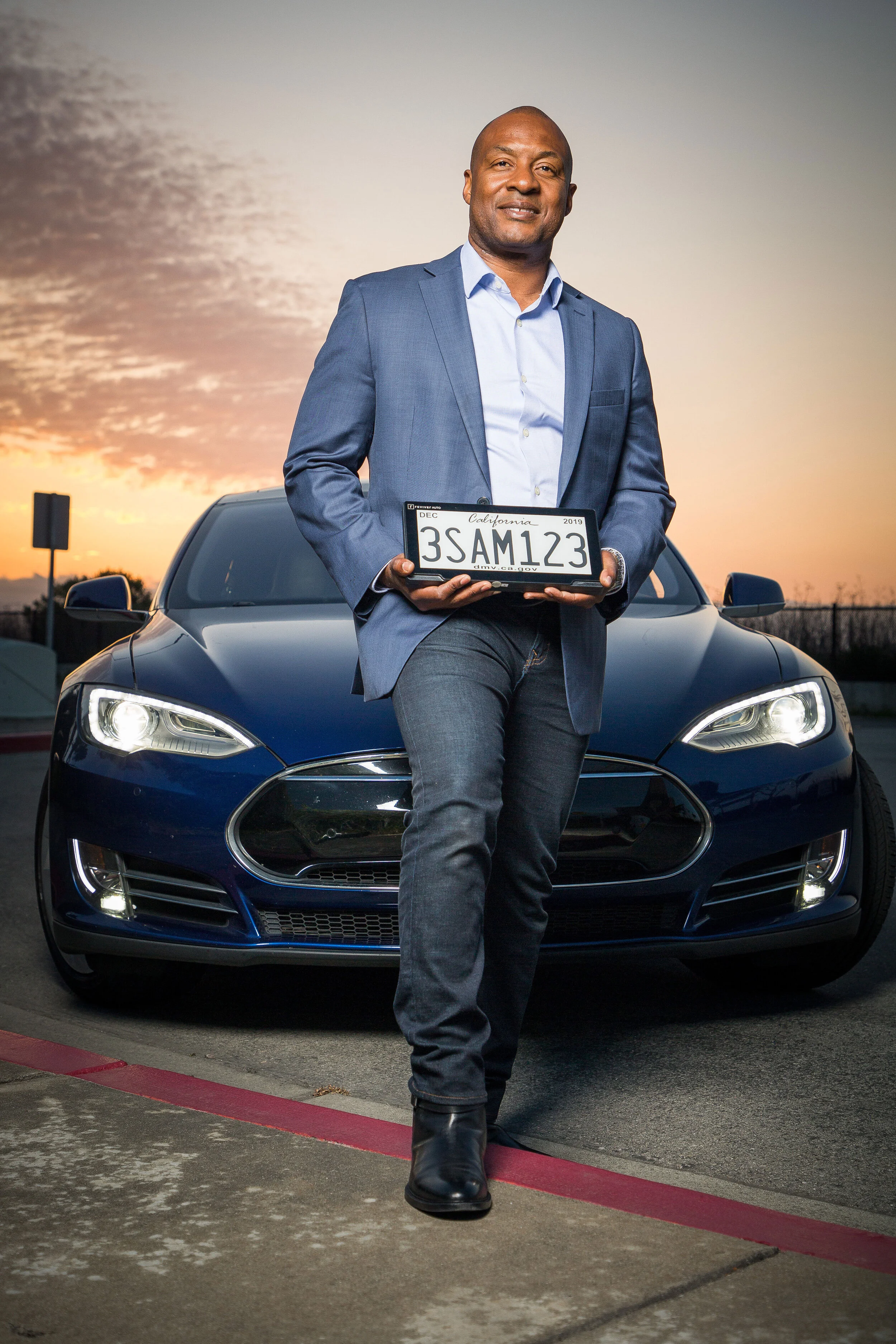 How Digital License Plates Could Serve the Greater Good