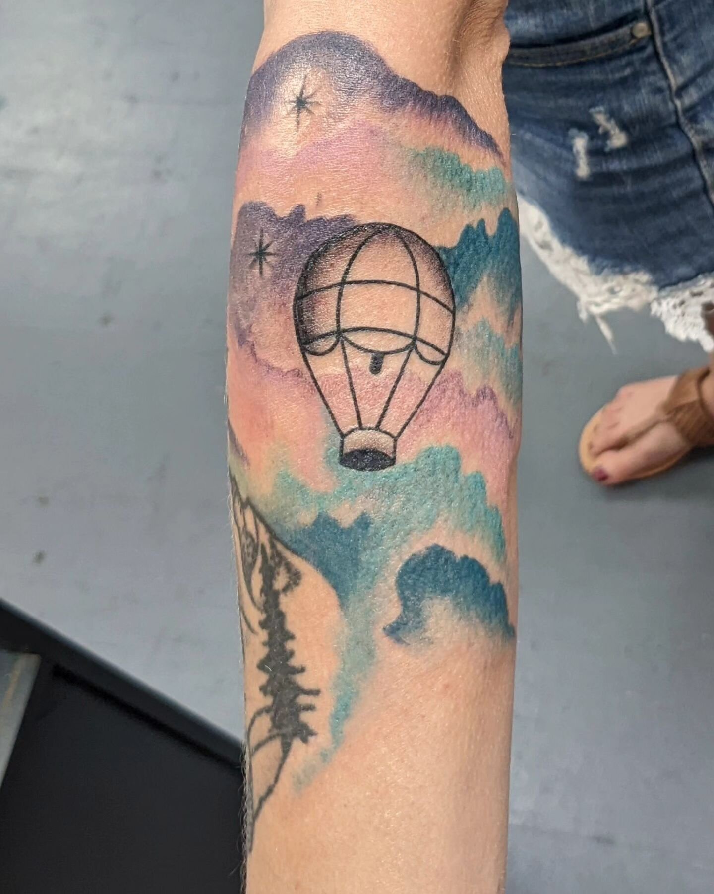 Still loving the color matching I did for her on an existing piece!  Swipe to see the rotation! You can see where my extension starts, near the two stars on the left side of the first pic. July '22! (We're working through it!)

.
.
.
.
.

#tattoos #h