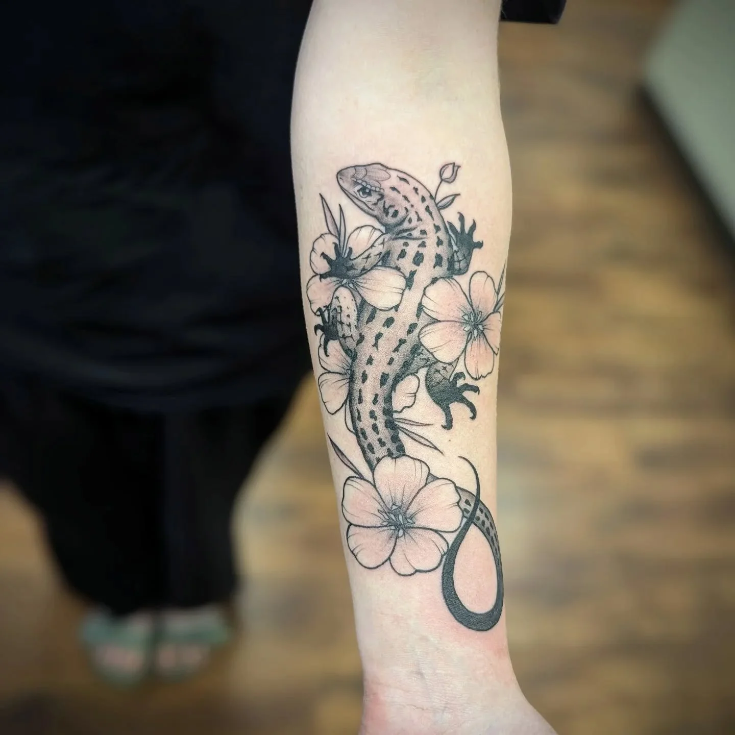 As far as I could get with under 2 hours. Hurry back for color! 🤩😍🤩