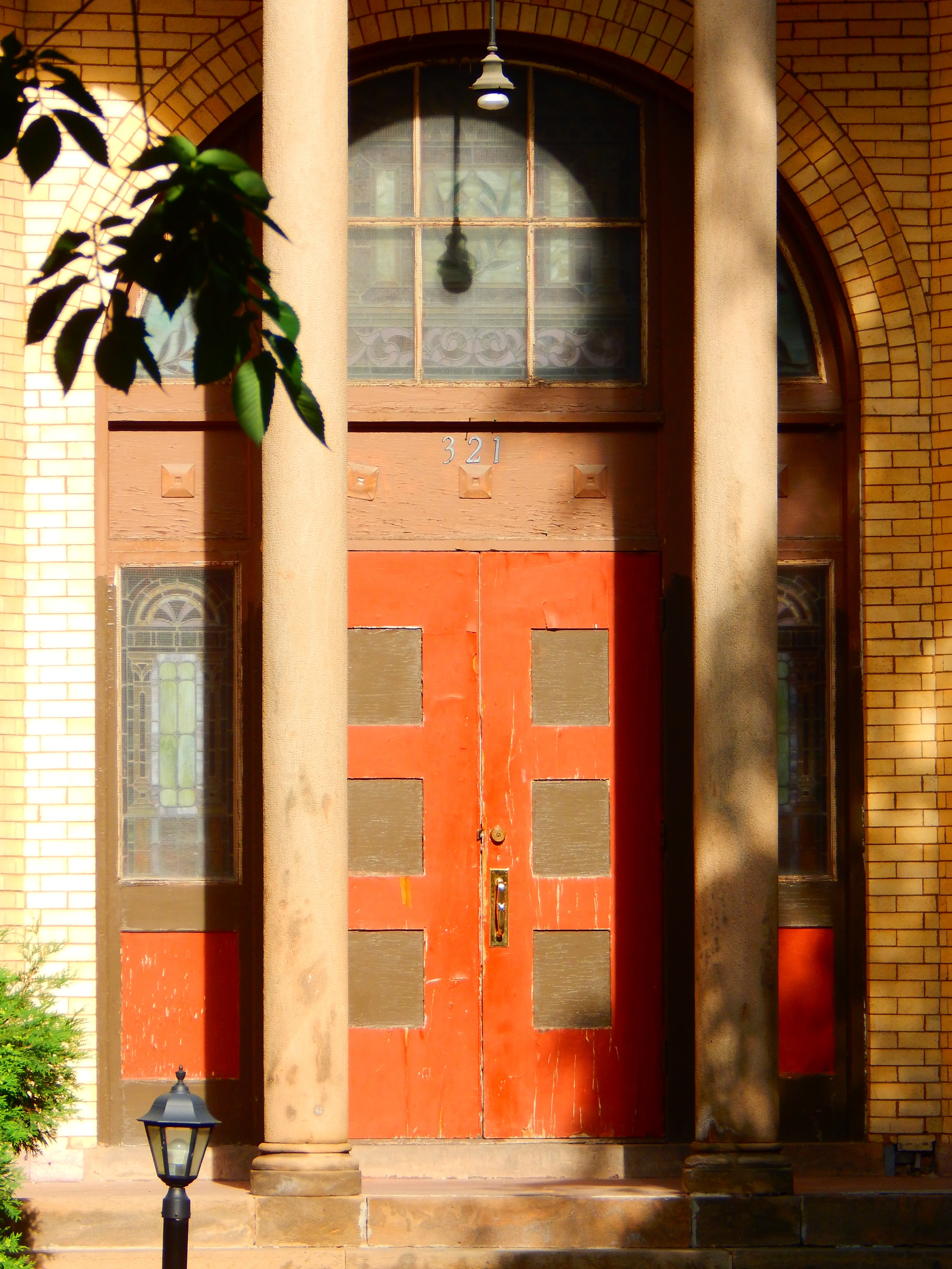 321 belmont.JPG