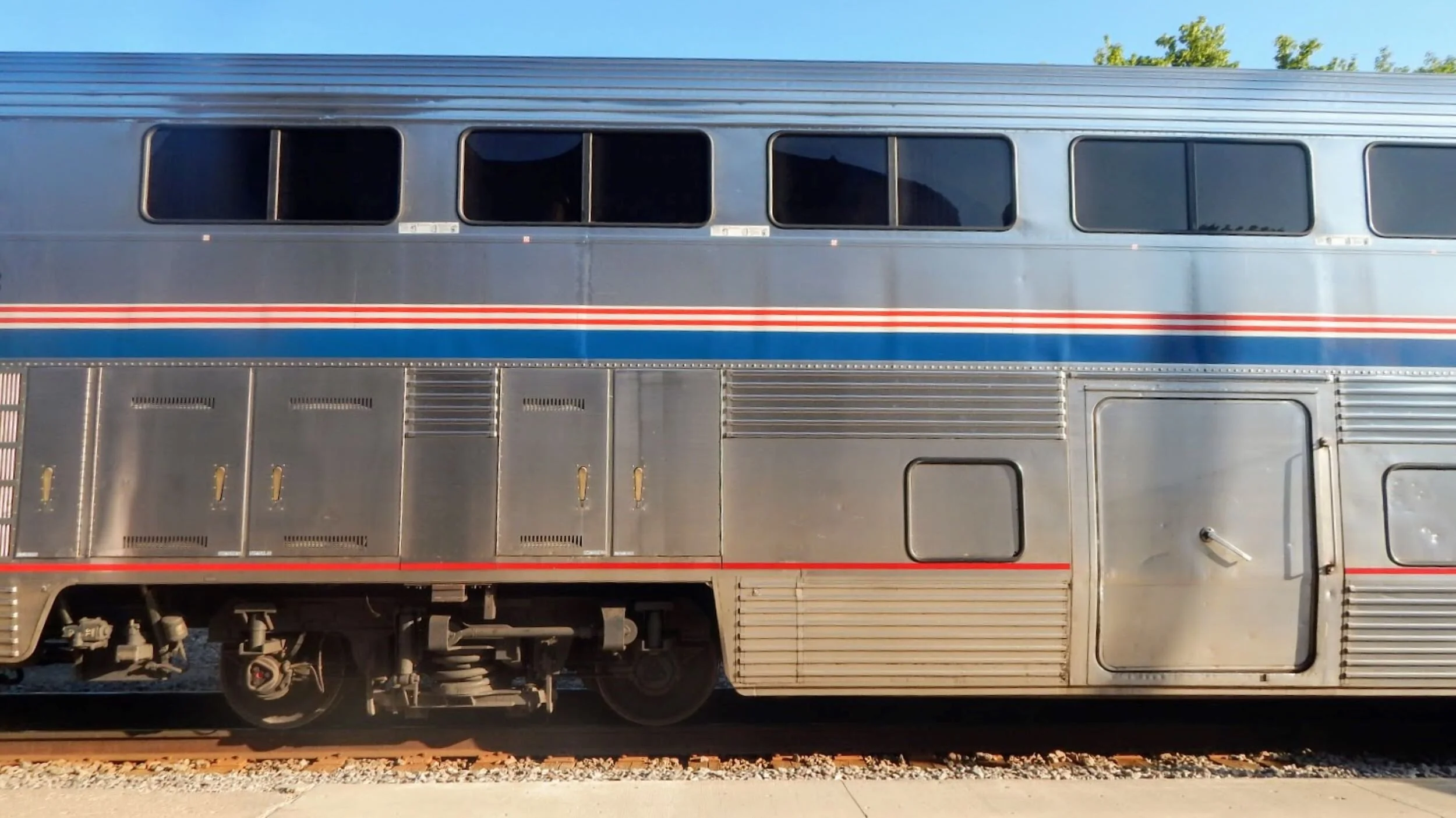 amtrak 1.JPG