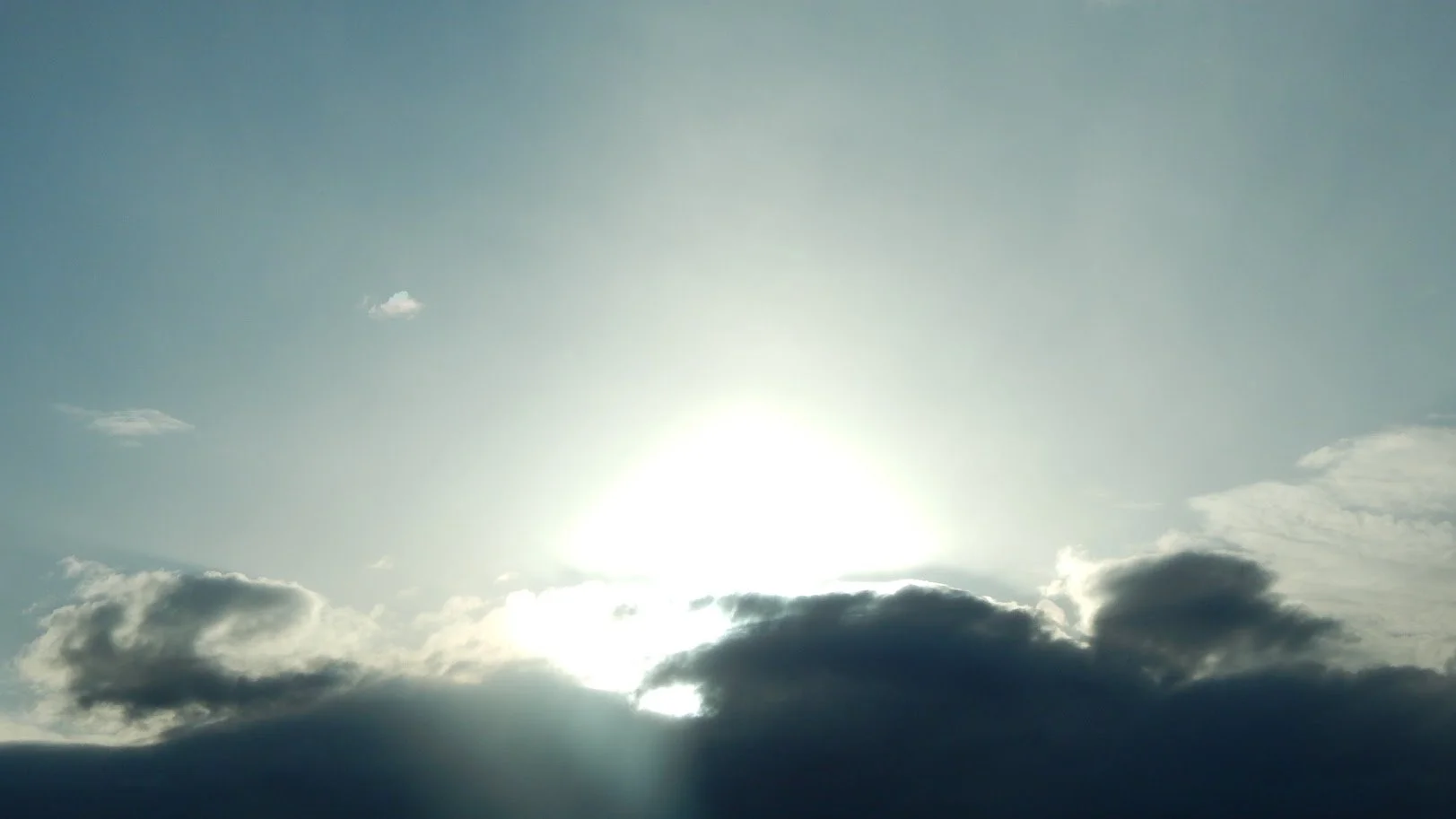 LIGHT 2  2025 WJORDAHL.JPG