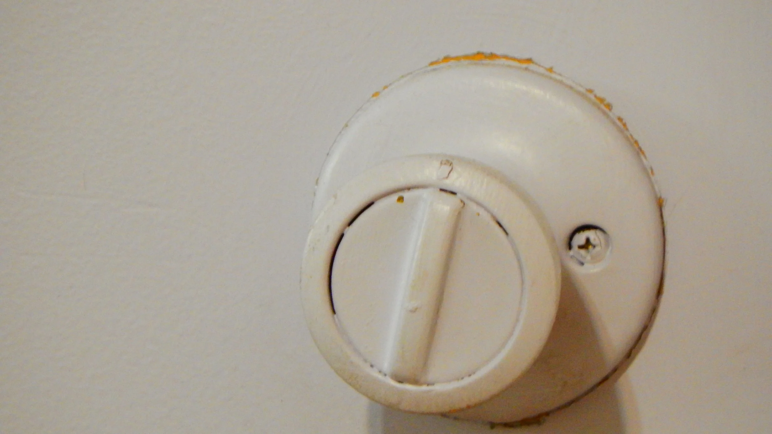 DOORKNOBWJORDAHL03322025.JPG