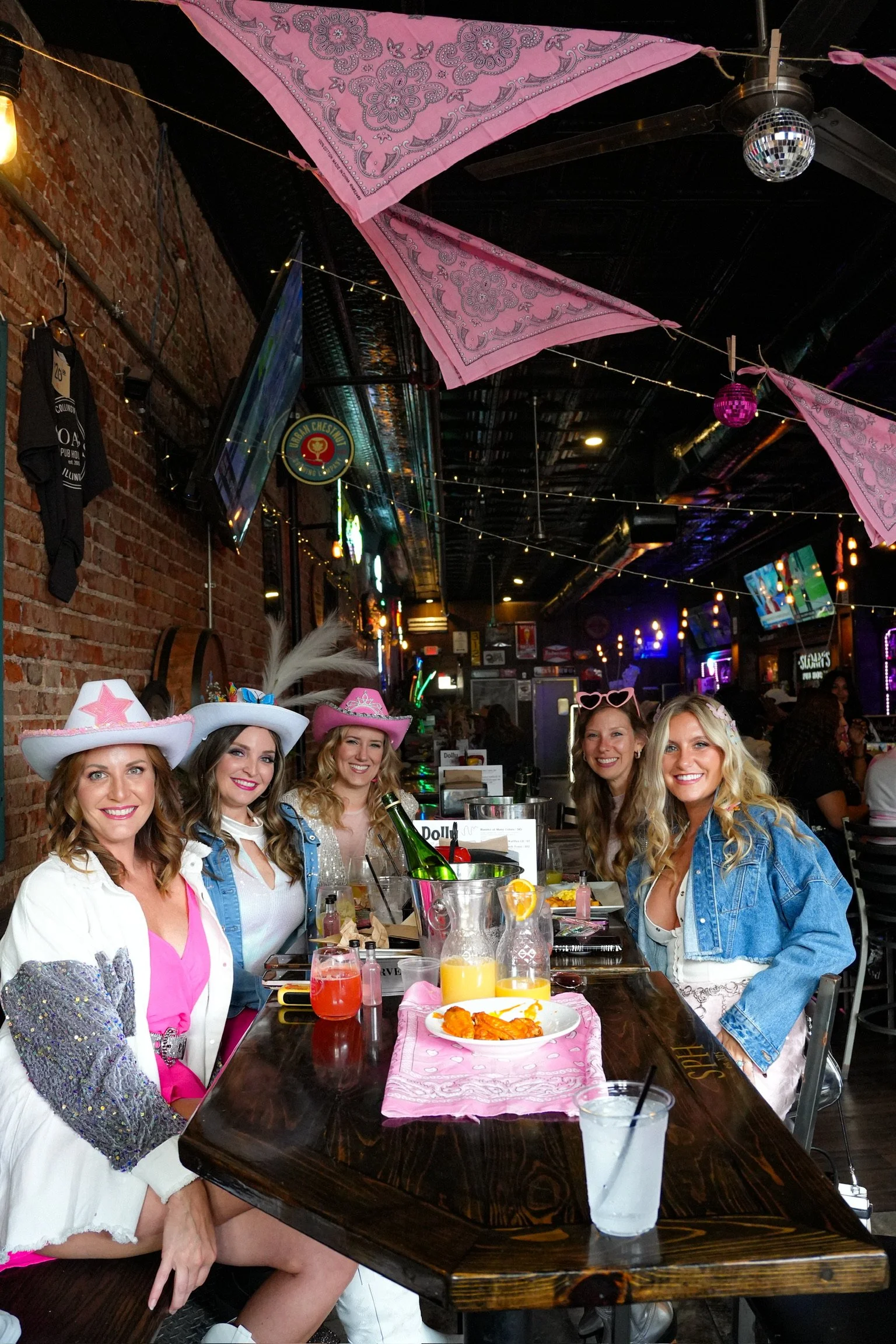 SloanPubHouse-20.JPG