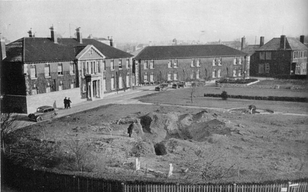 Jan 1941 - Bomb damage to HMS VERNON Wardroom Garden