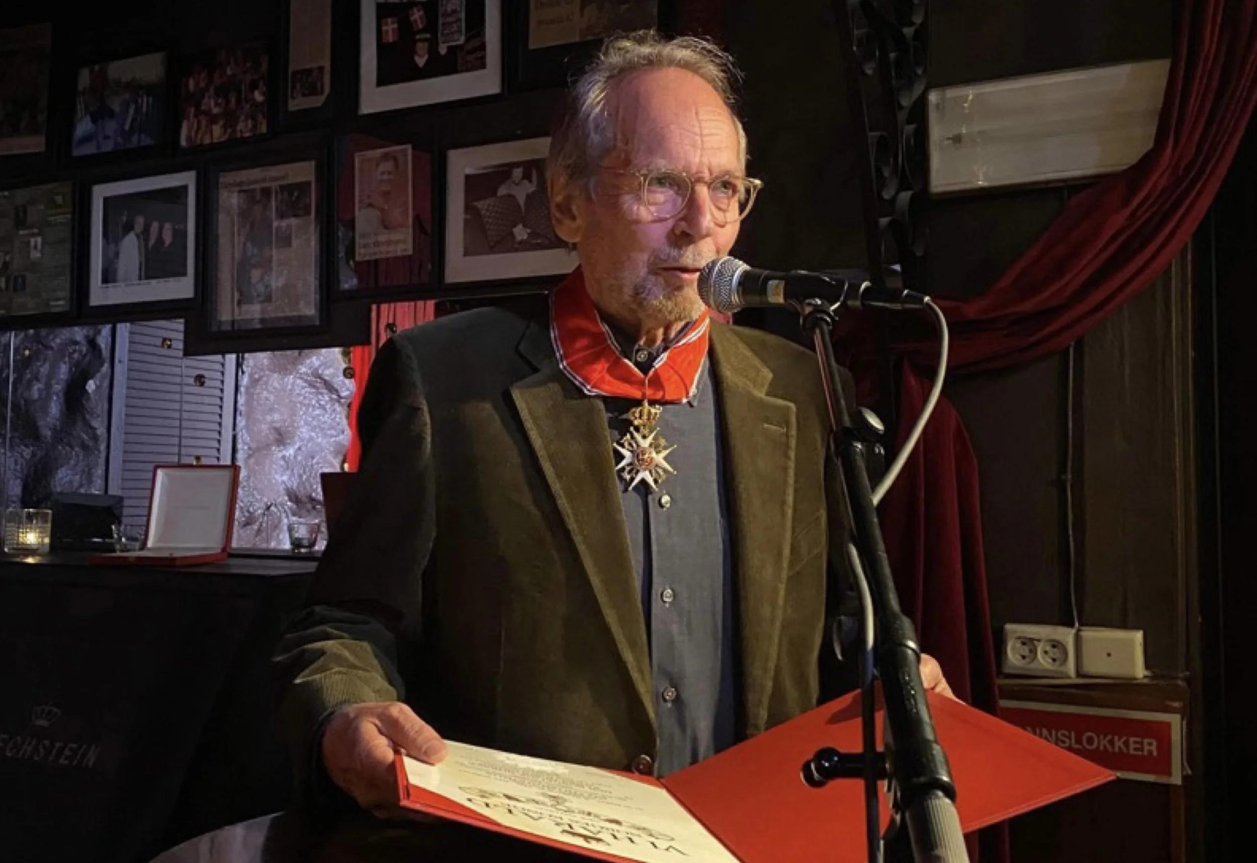 Ole Paus ble utnevnt til St. Olavs Orden